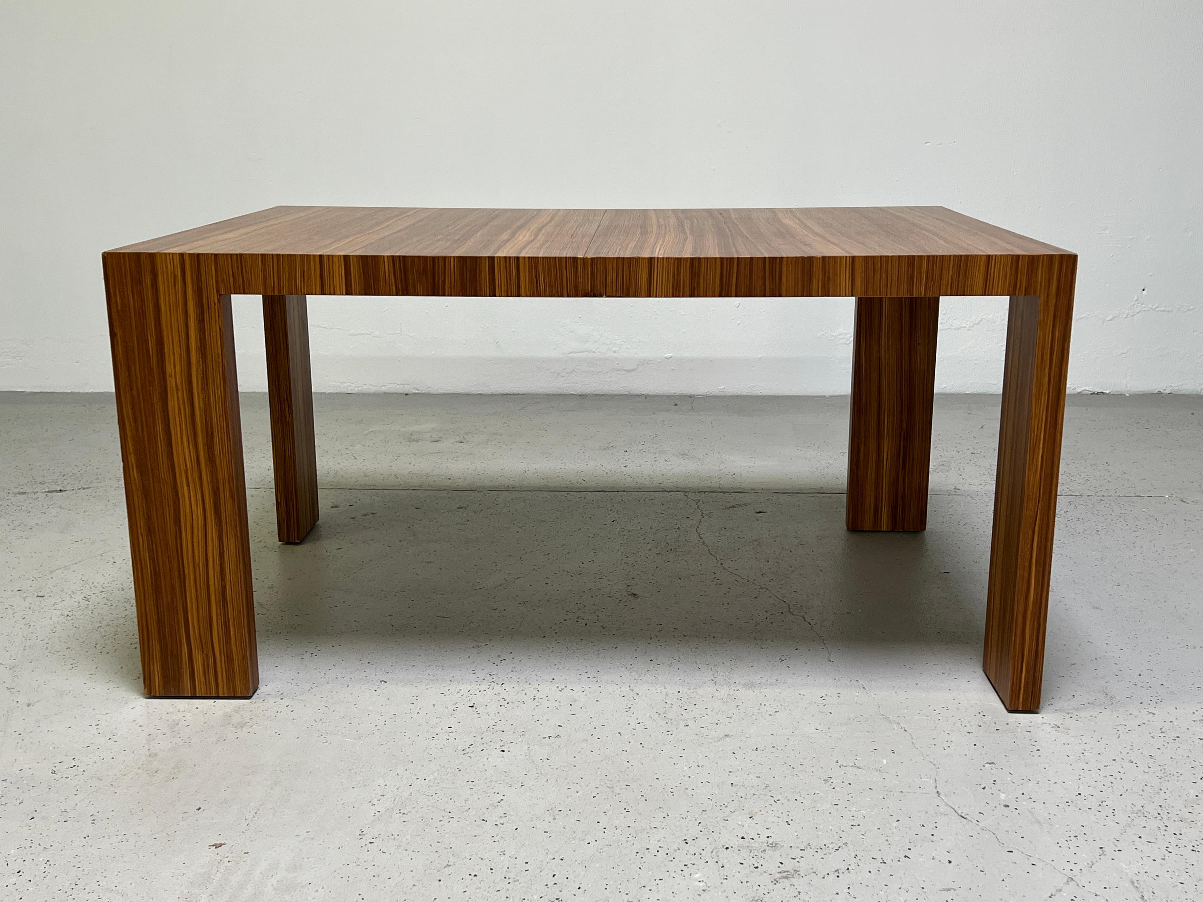 Dining Table by Vladimir Kagan  For Sale 2