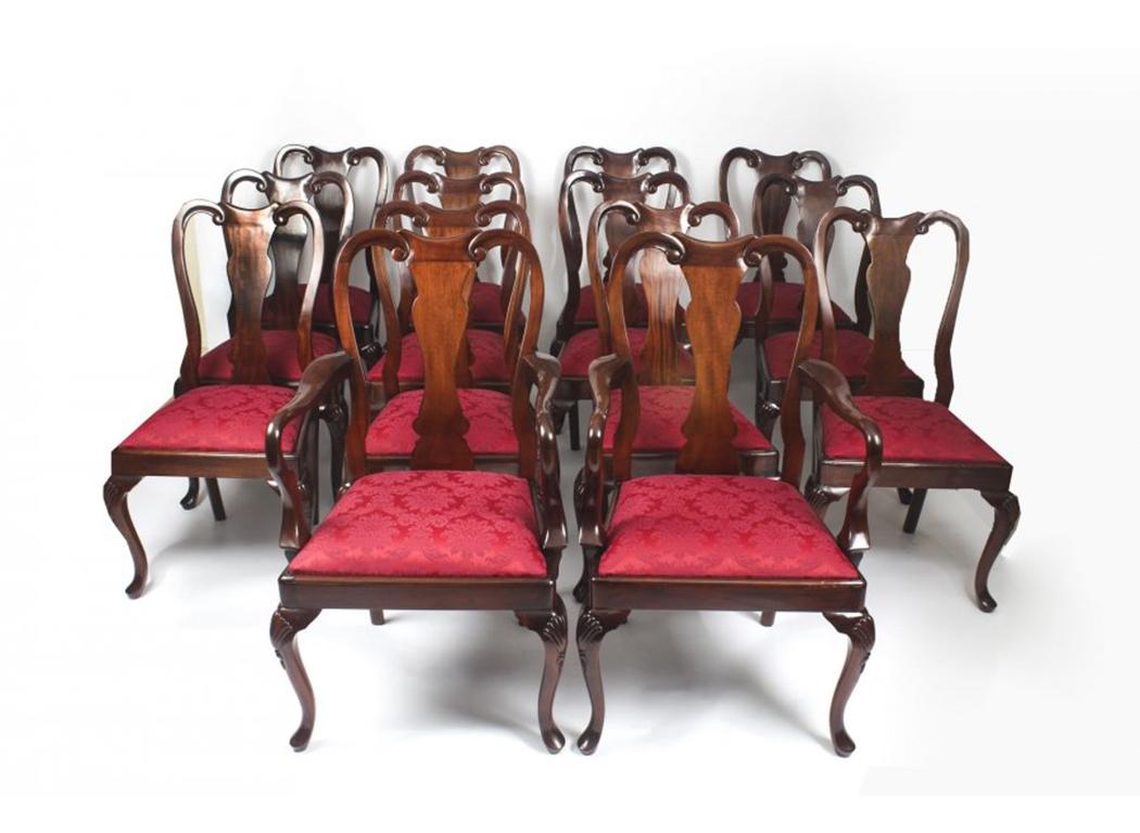 Dining Table by William Tillman, Harrods & 14 Queen Anne Chairs, 20th Century 3