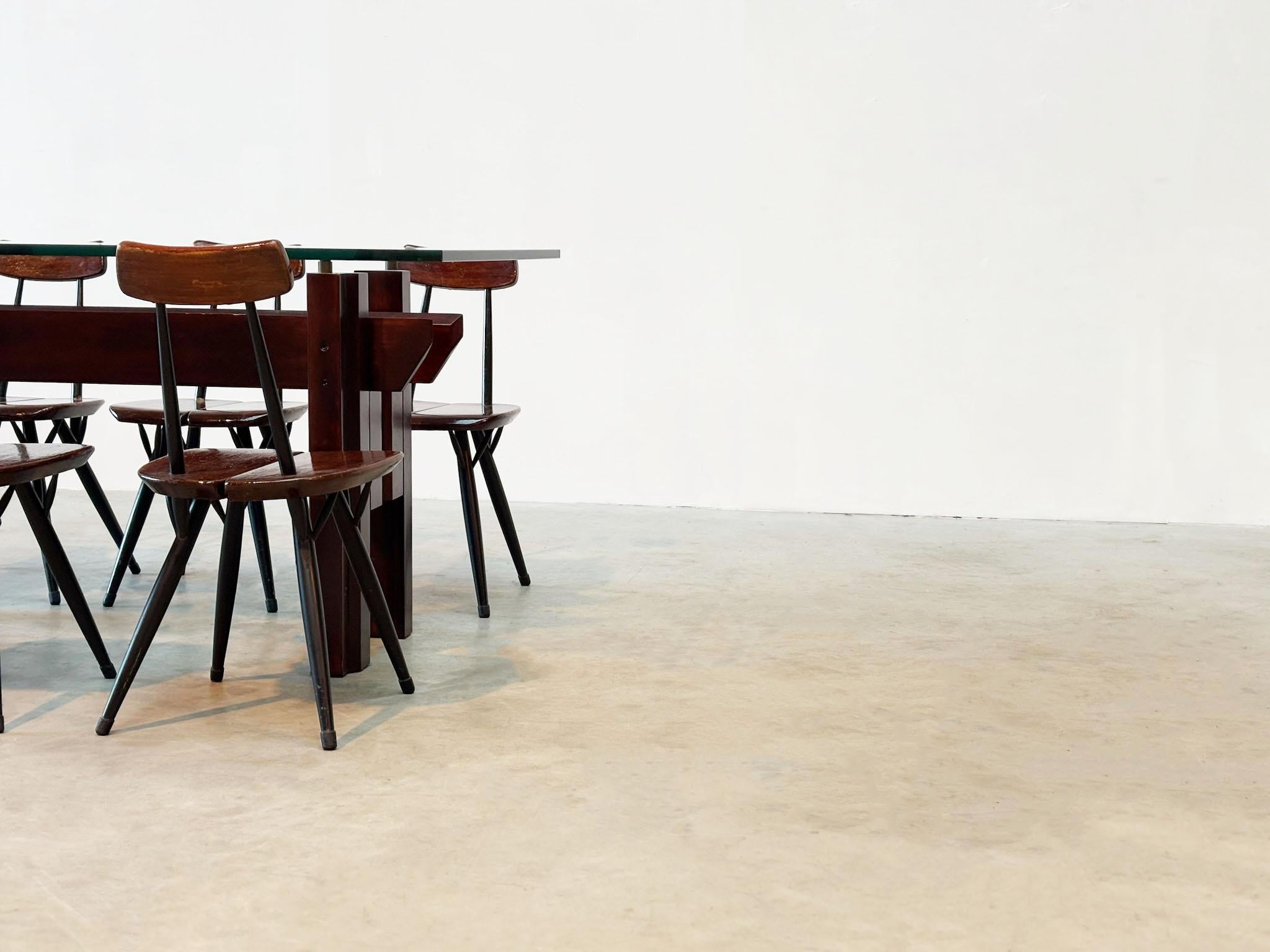 Dining table 