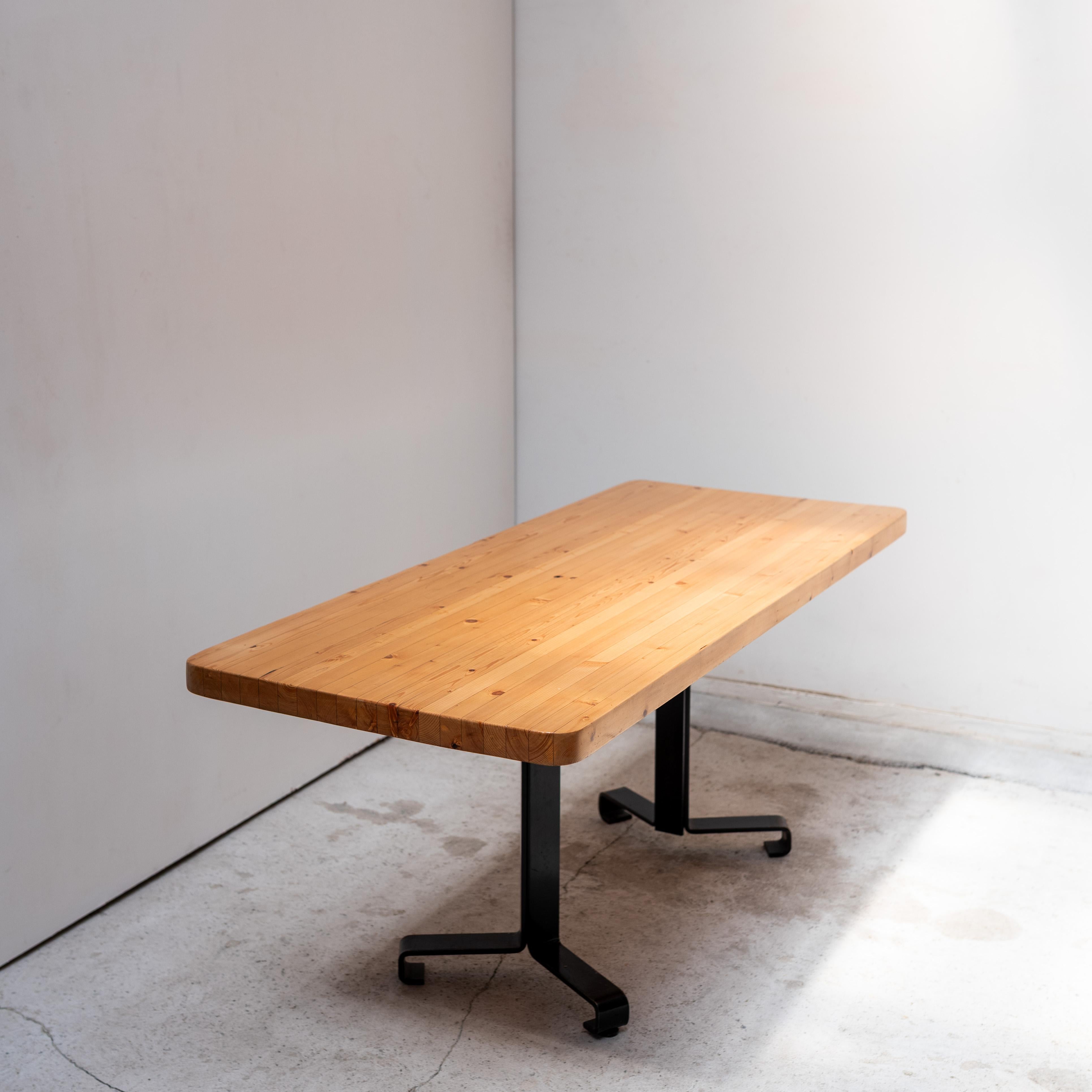 Dining Table, Charlotte Perriand, Les arcs 1800 , 1970s For Sale 2