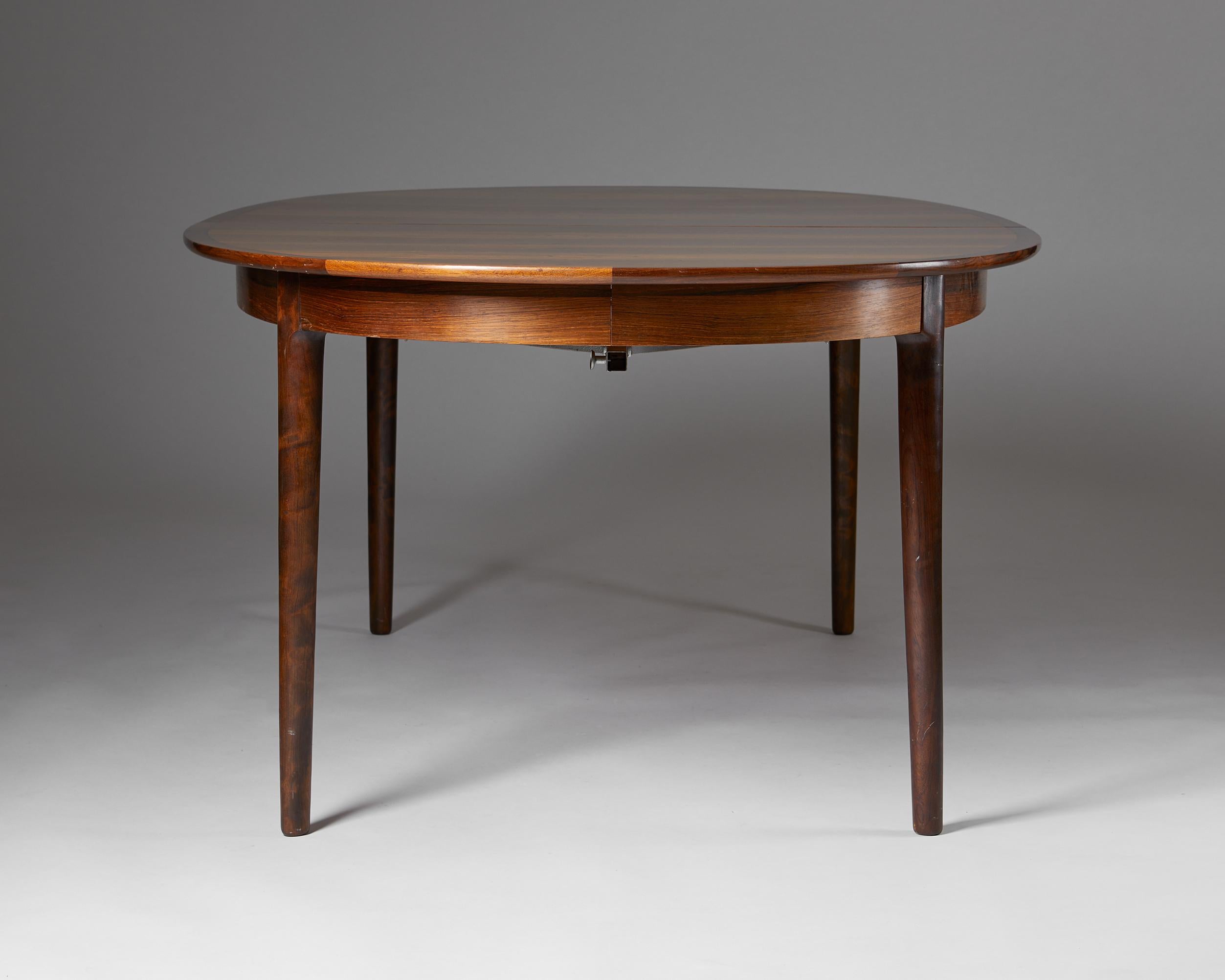 Dining Table ‘Darby’ Designed by Torbjörn Afdal for Bruksbo, Norway, 1960s In Good Condition In Stockholm, SE