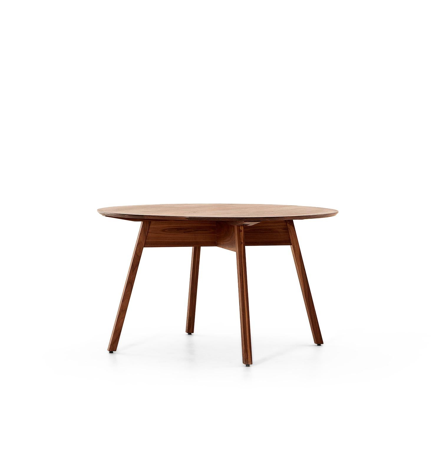 Modern Dining Table DEDO, Mexican Contemporary Design by Emiliano Molina for CUCHARA For Sale