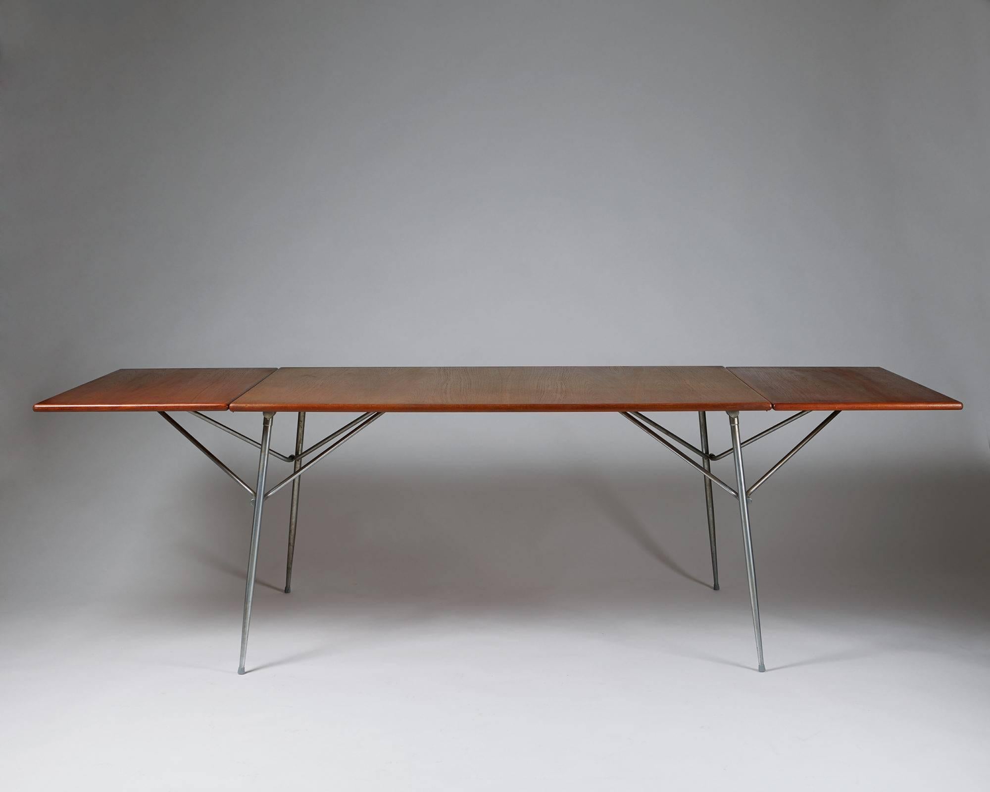 Scandinavian Modern Dining Table Designed by Børge Mogensen for Søborg, Denmark, 1952