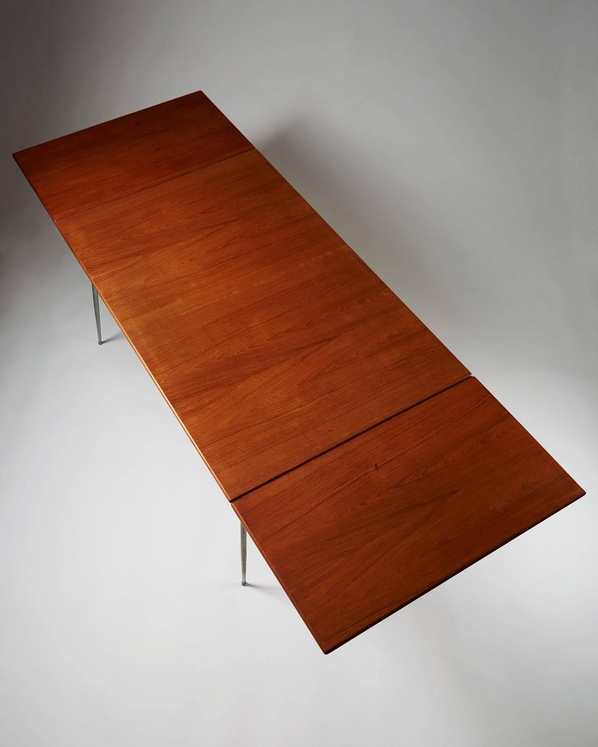 Danish Dining Table Designed by Børge Mogensen for Søborg, Denmark, 1952