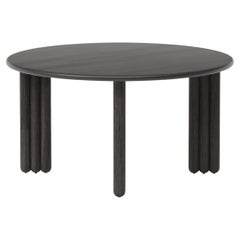 Tavolo da pranzo Flock Design scultoreo in legno di frassino tinto nero D140 cm by NOOM