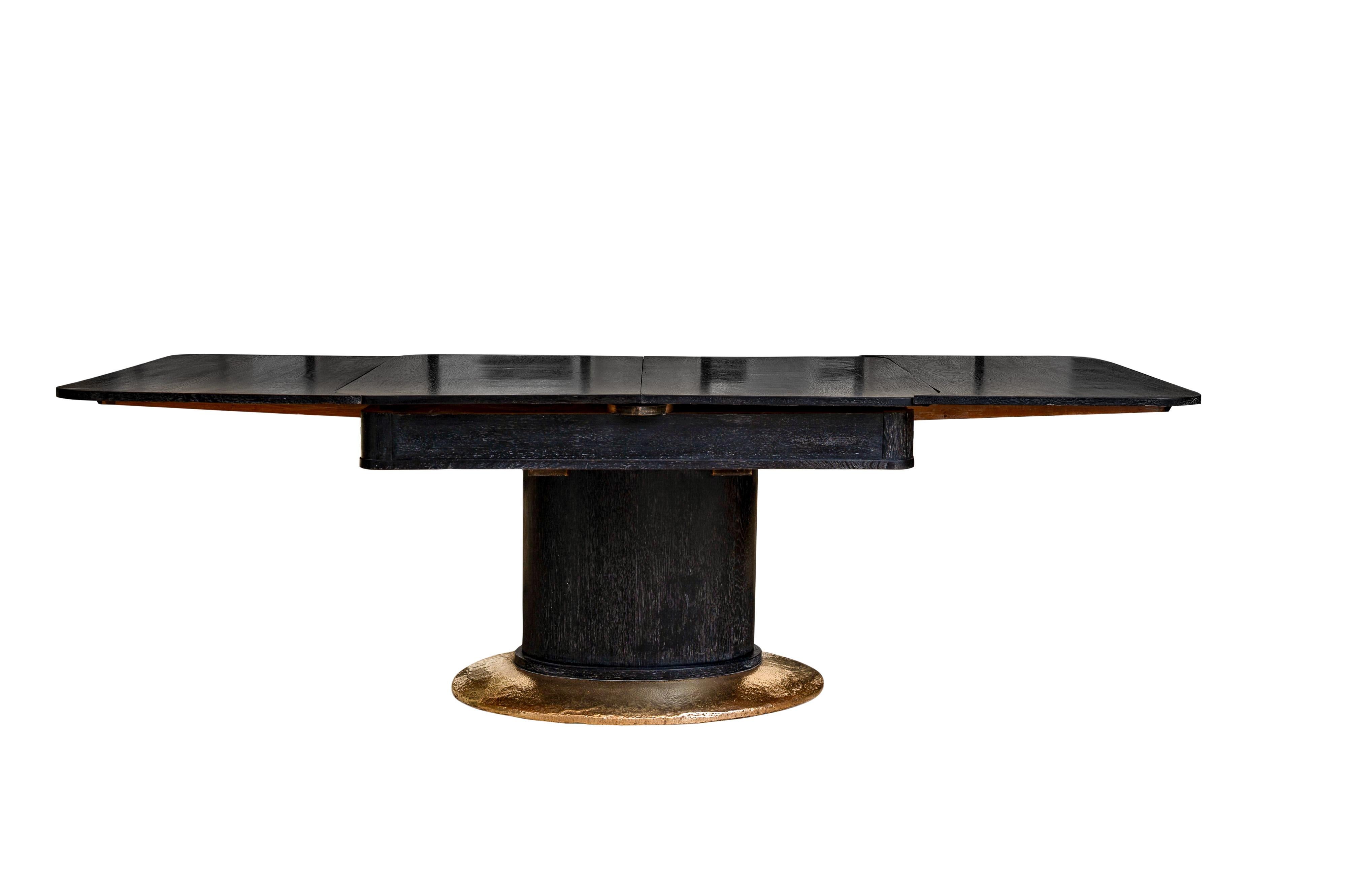 Martelé Table de salle à manger Fritz & Adolf Nagel école de Josef Hoffmann vers 1910 en vente