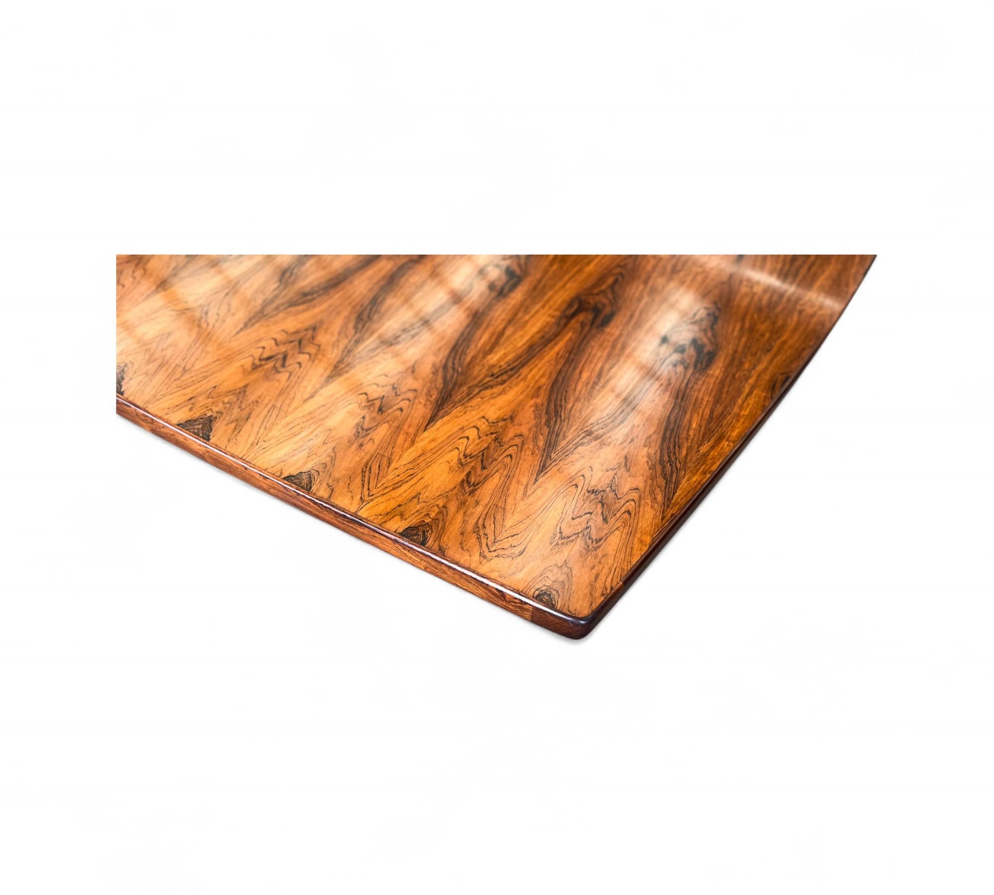 Table de salle à manger 