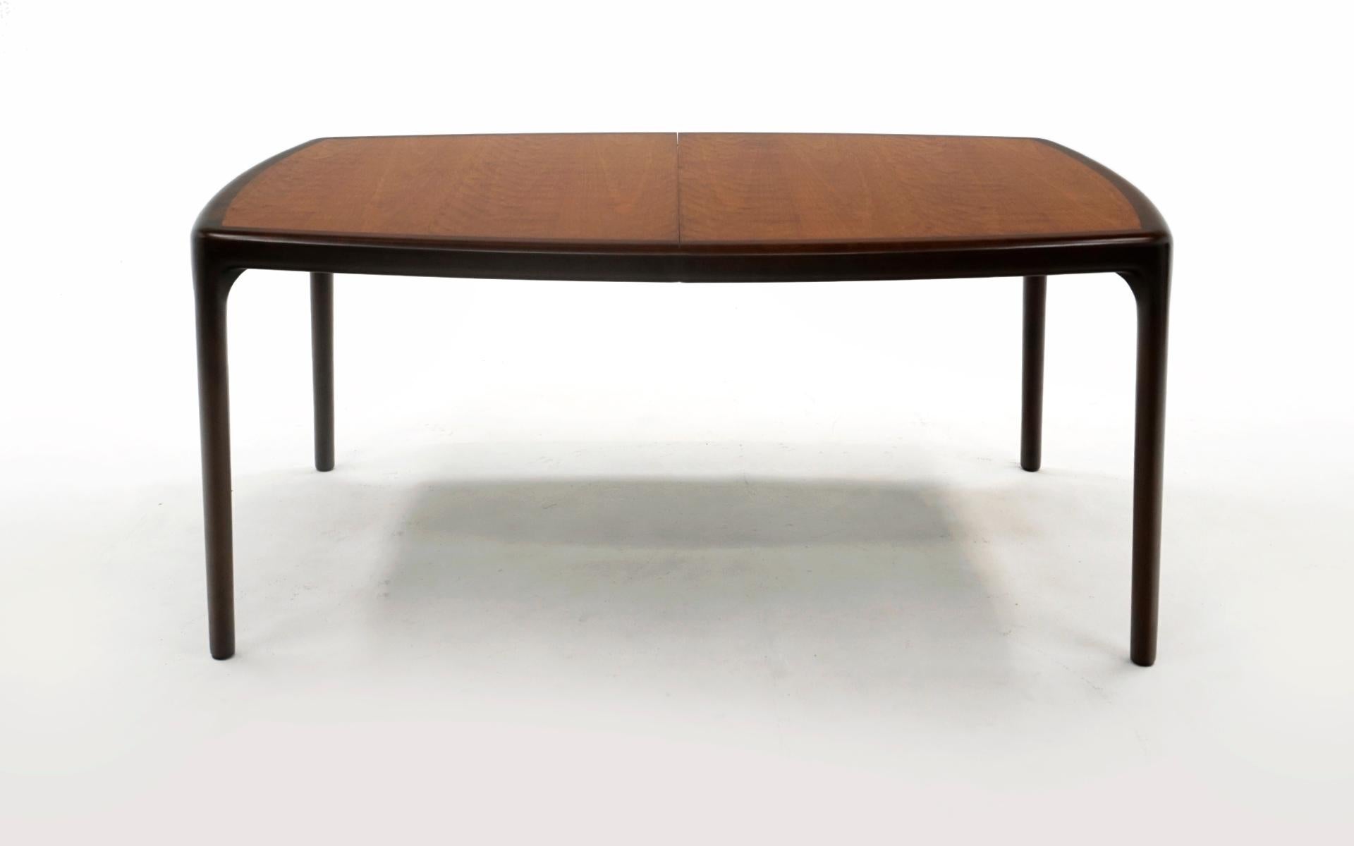 Dining Table in Cherry by Edward Wormley for Dunbar, Expertly Refinished 3