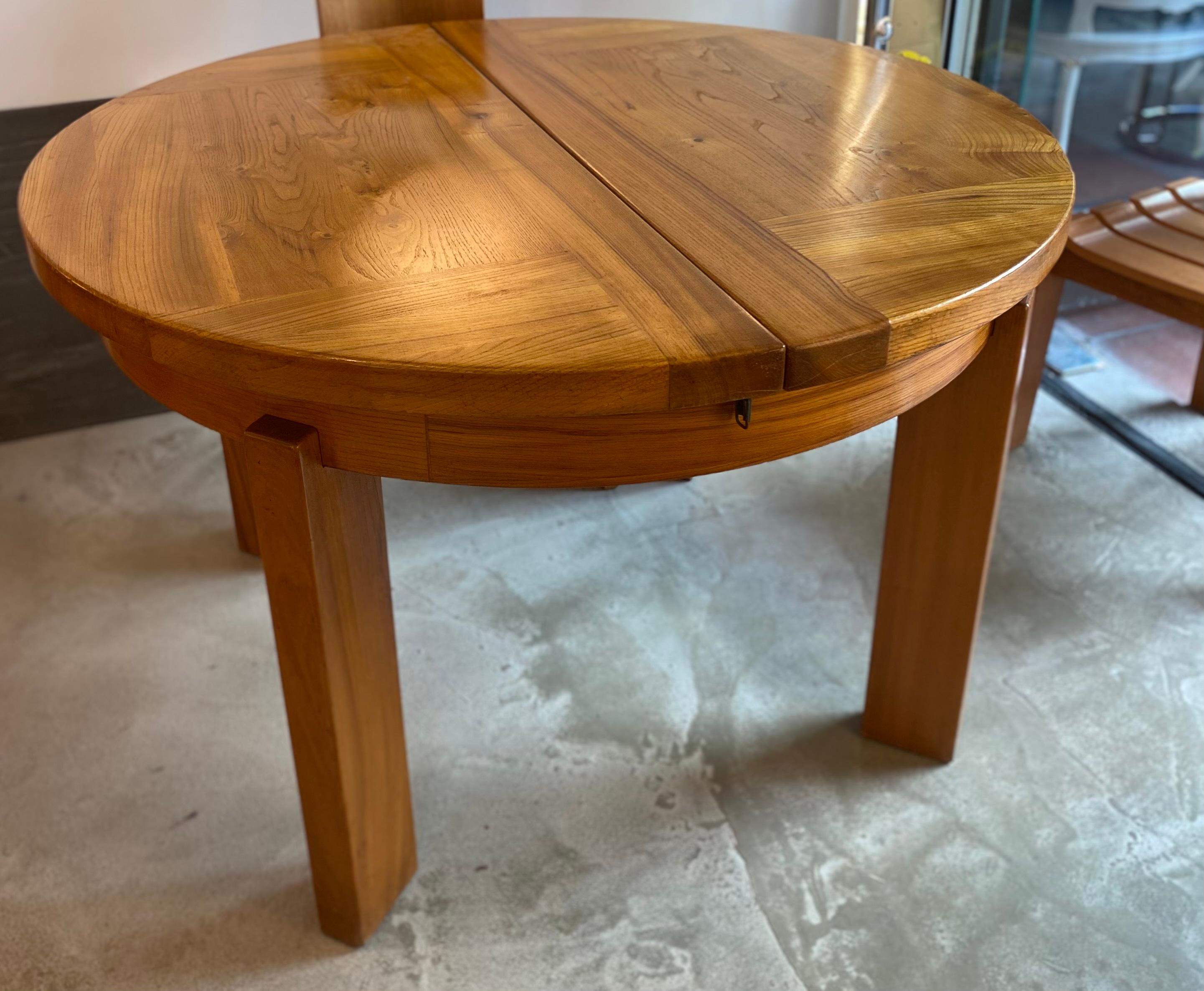 Dining Table in Elm Wood, Regain, 1978 For Sale 12