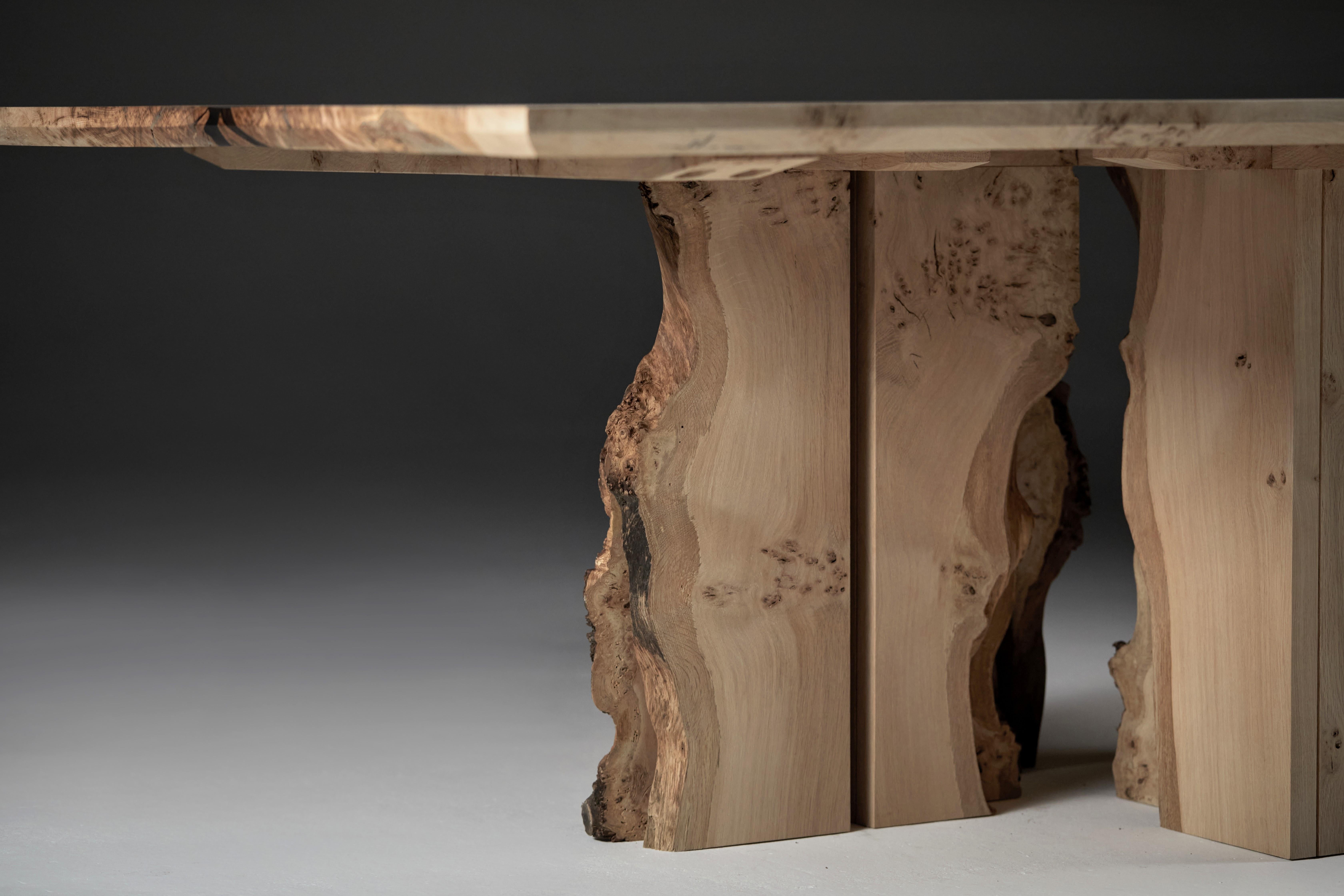 Dining Table in English Oak with inverted live edge centre legs  For Sale 6