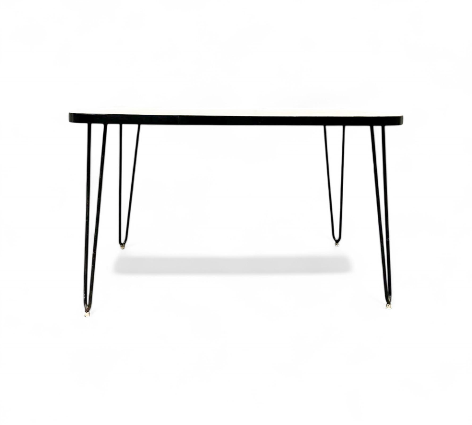 Dining Table in Hardwood and Iron, att. to Carlo Hauner, c. 1950s In Good Condition For Sale In New York, NY