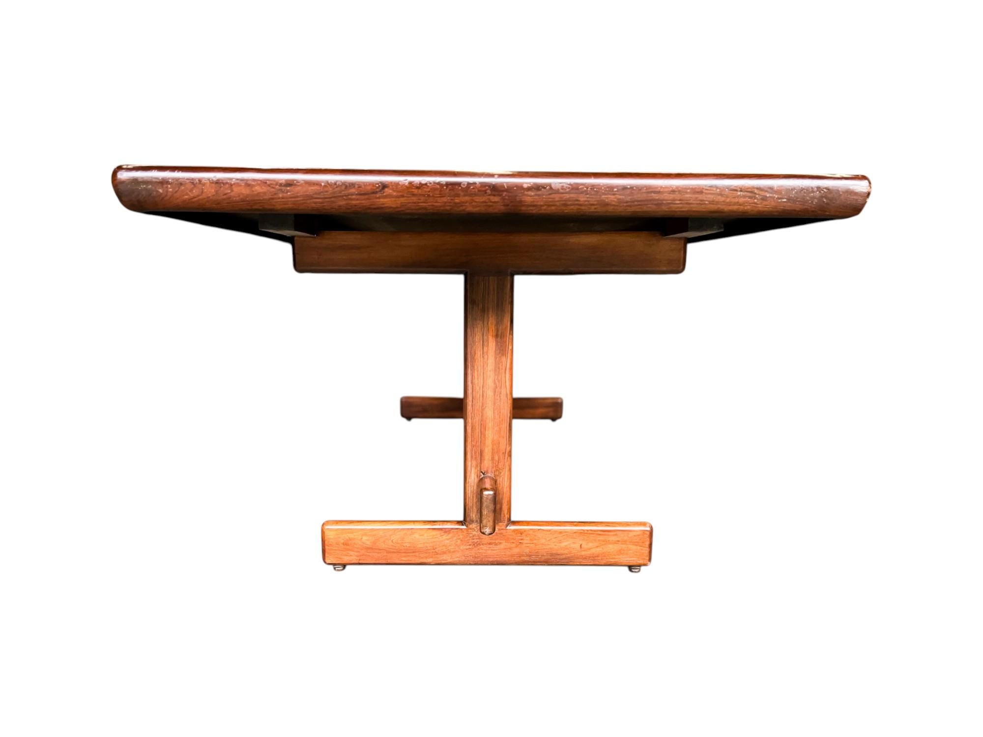 Mesa de comedor de madera de Jorge Jabour, c. 1960 en venta 8
