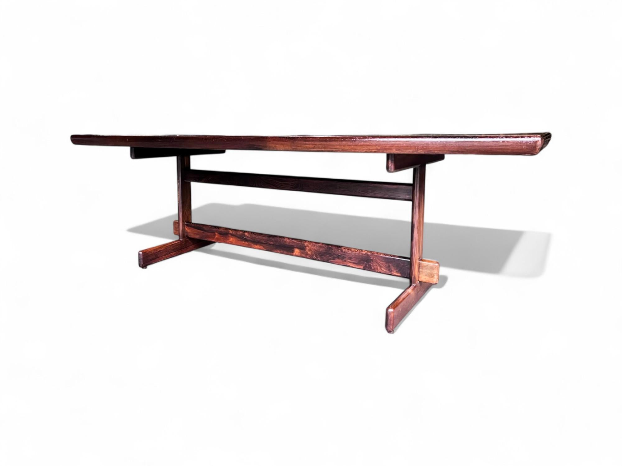 Mesa de comedor de madera de Jorge Jabour, c. 1960 en venta 1