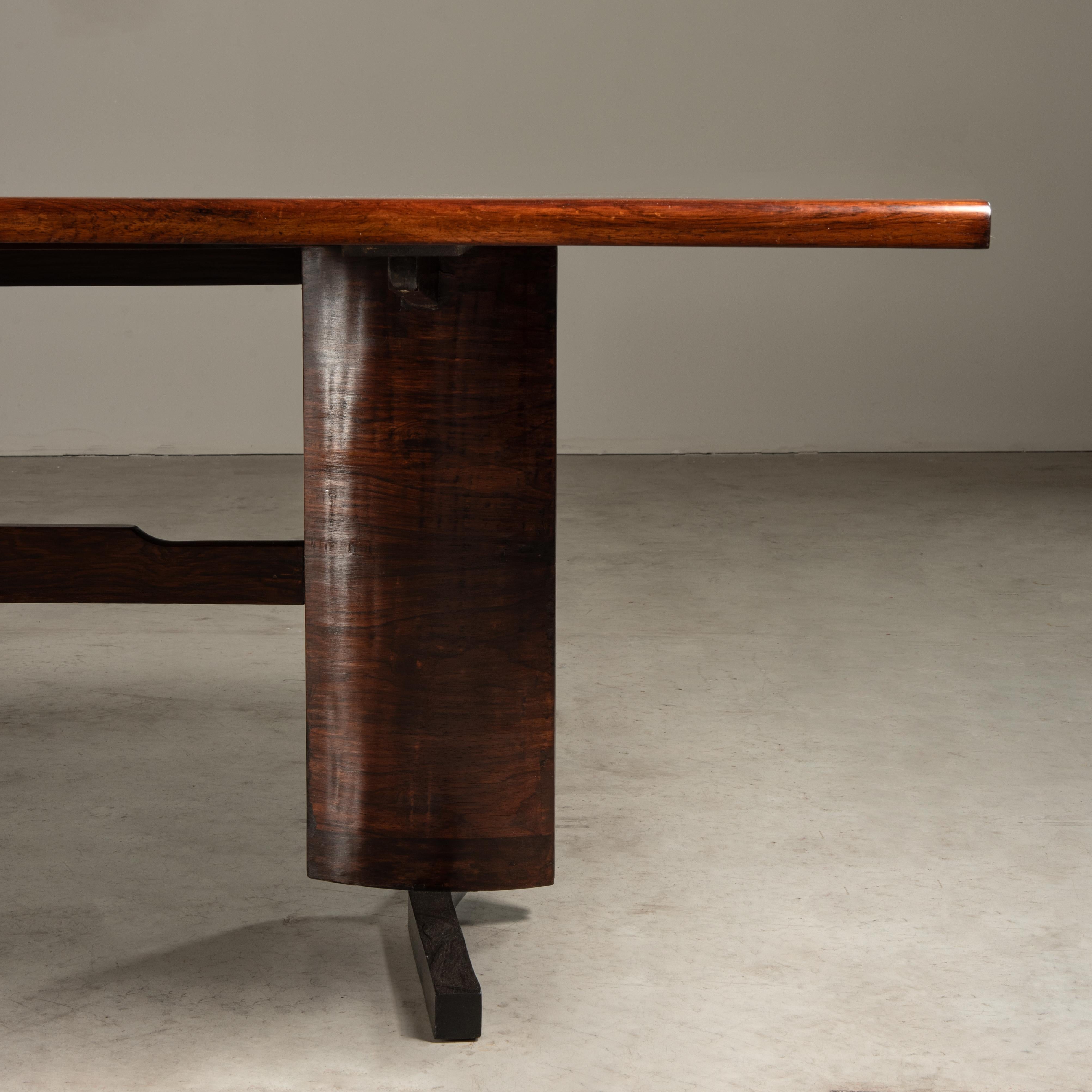 Dining Table in Hardwood, by Novo Rumo, Brazilian Mid-Century Modern For Sale 1