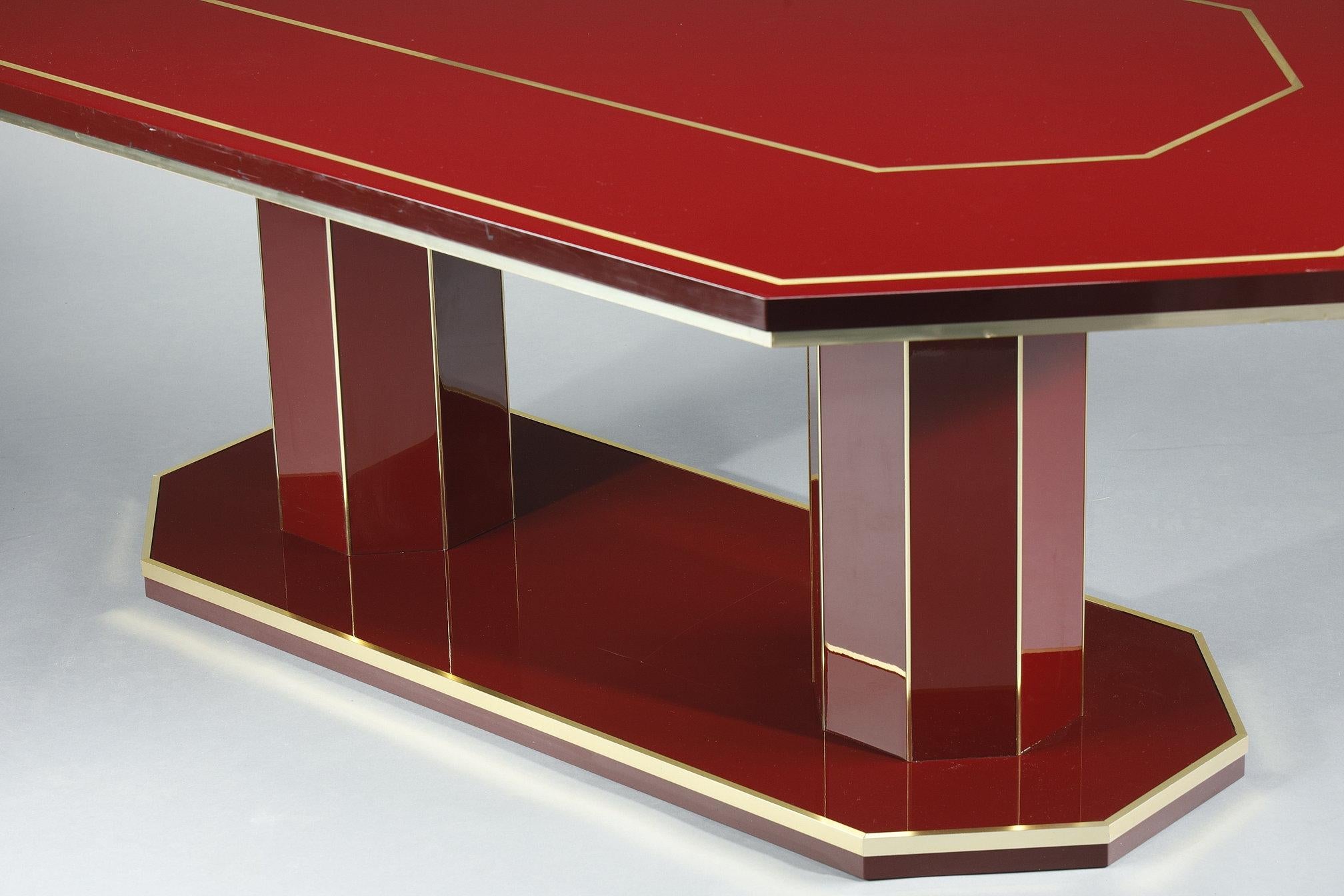 Dining table in lacquered wood and gilded brass, Designed by Paco Rabanne 1