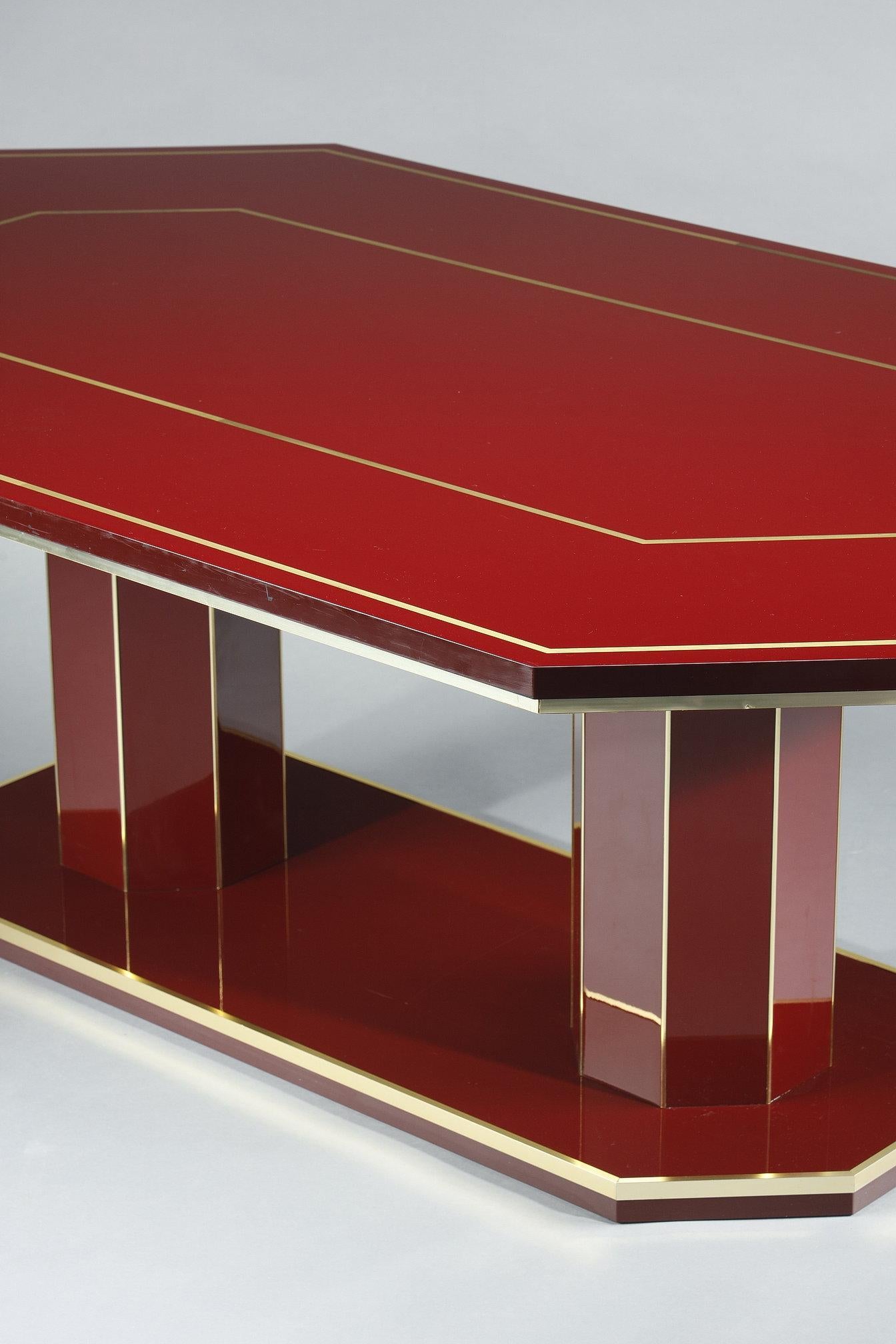 Dining table in lacquered wood and gilded brass, Designed by Paco Rabanne 2