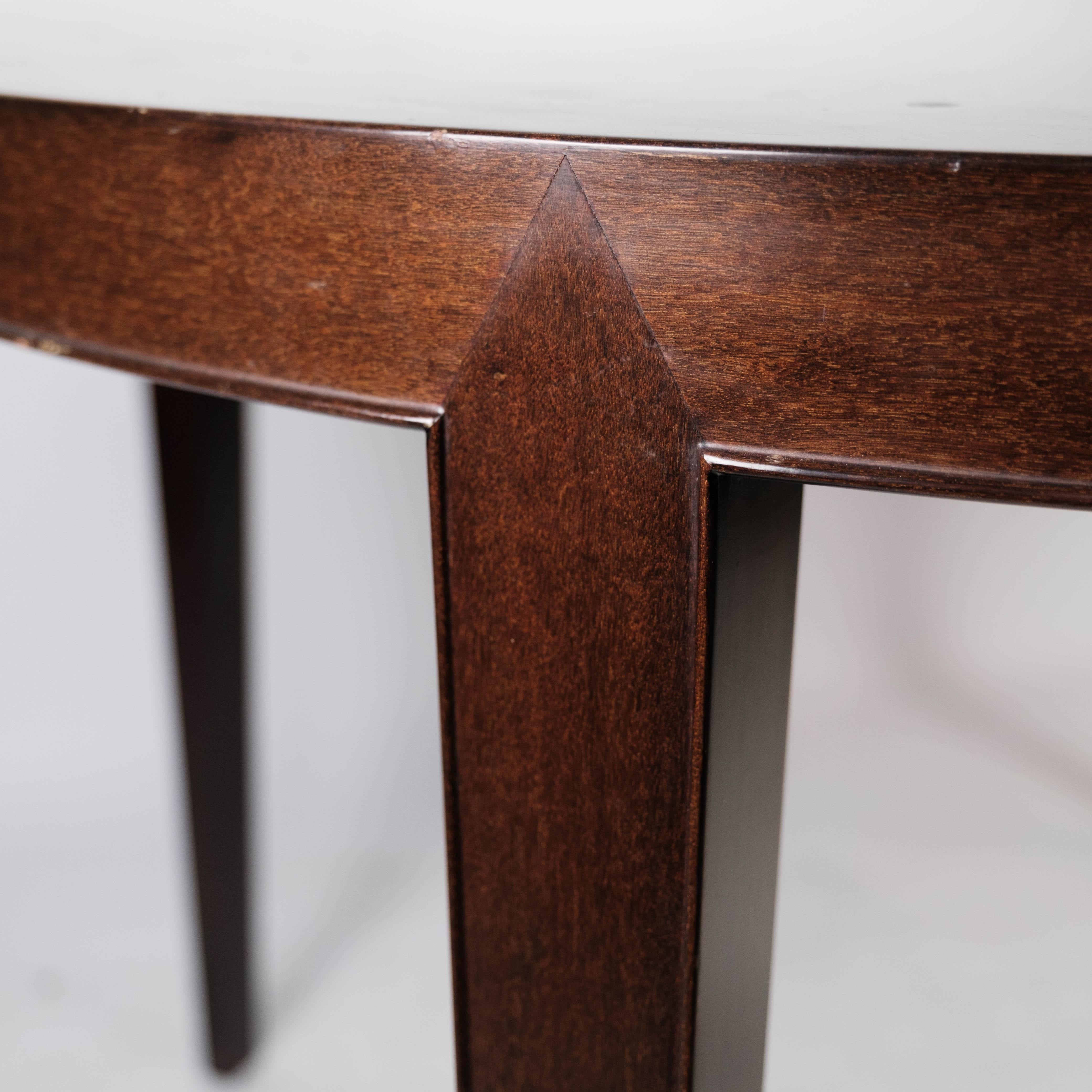 Mid-20th Century Dining Table in Mahogany, of Danish Design Manufactued by Haslev Furniture, 1960