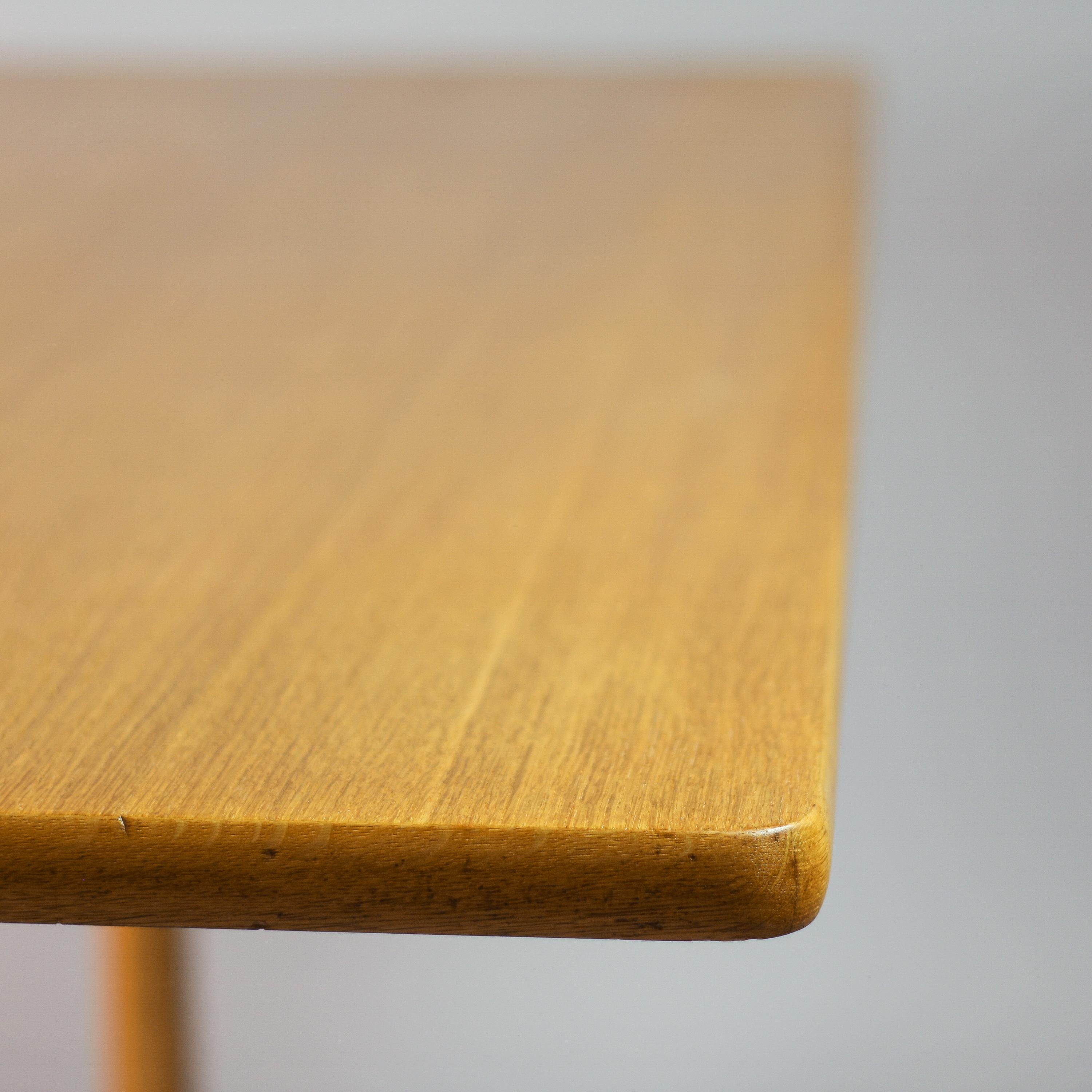 Veneer Dining Table in Oak by Børge Mogensen for F.D.B. Denmark