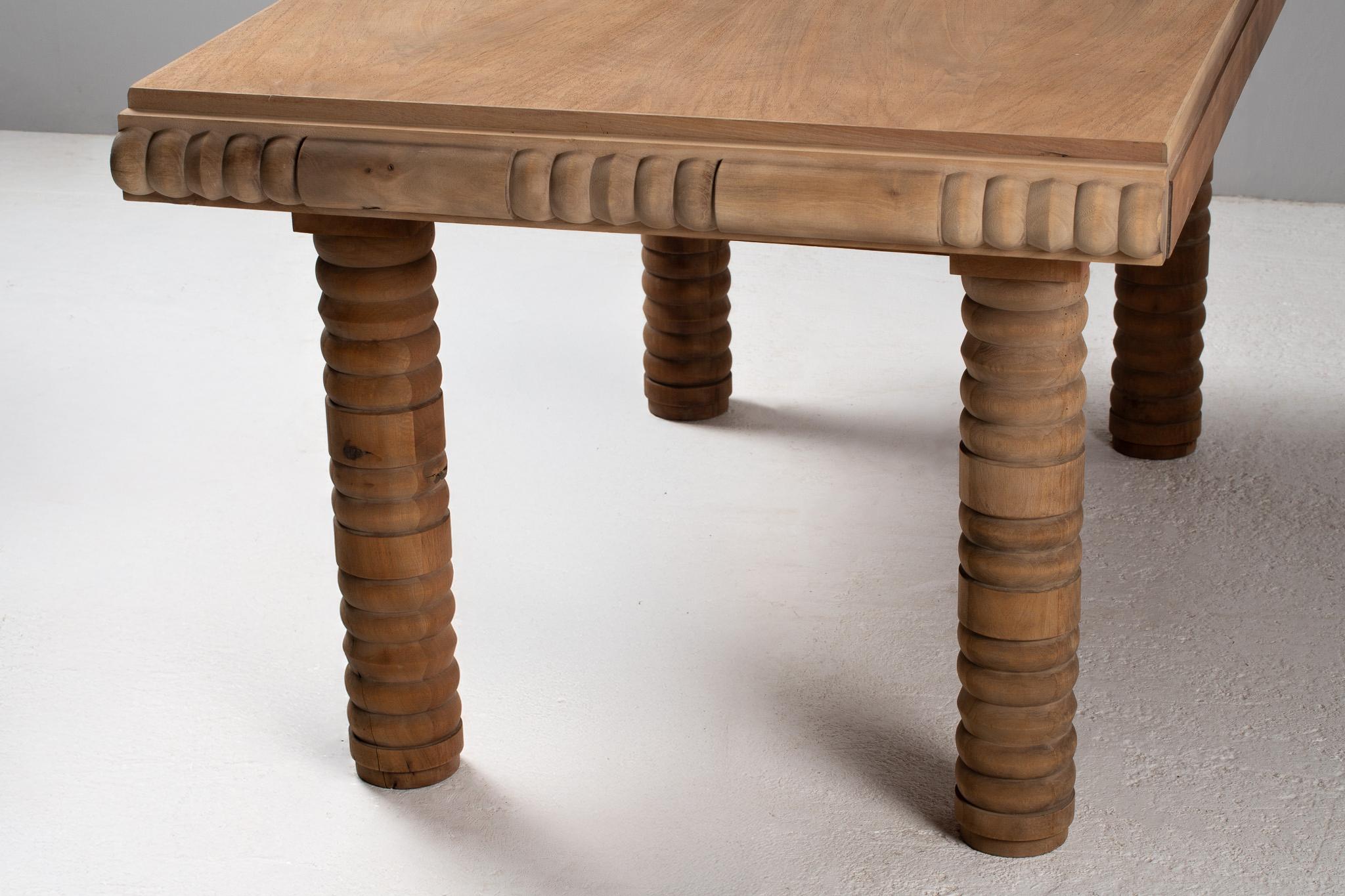 Dining Table in Oak, France, 1950s For Sale 4