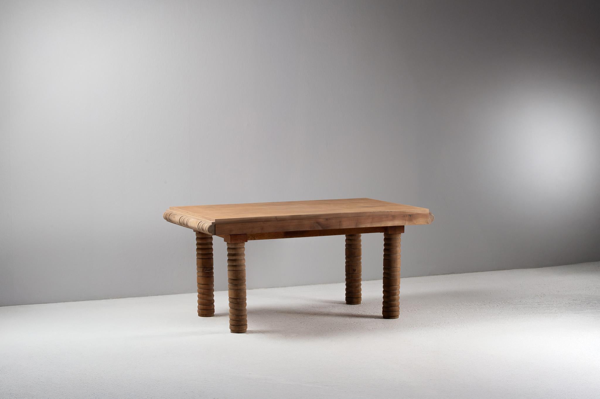 Dining Table in Oak, France, 1950s For Sale 7