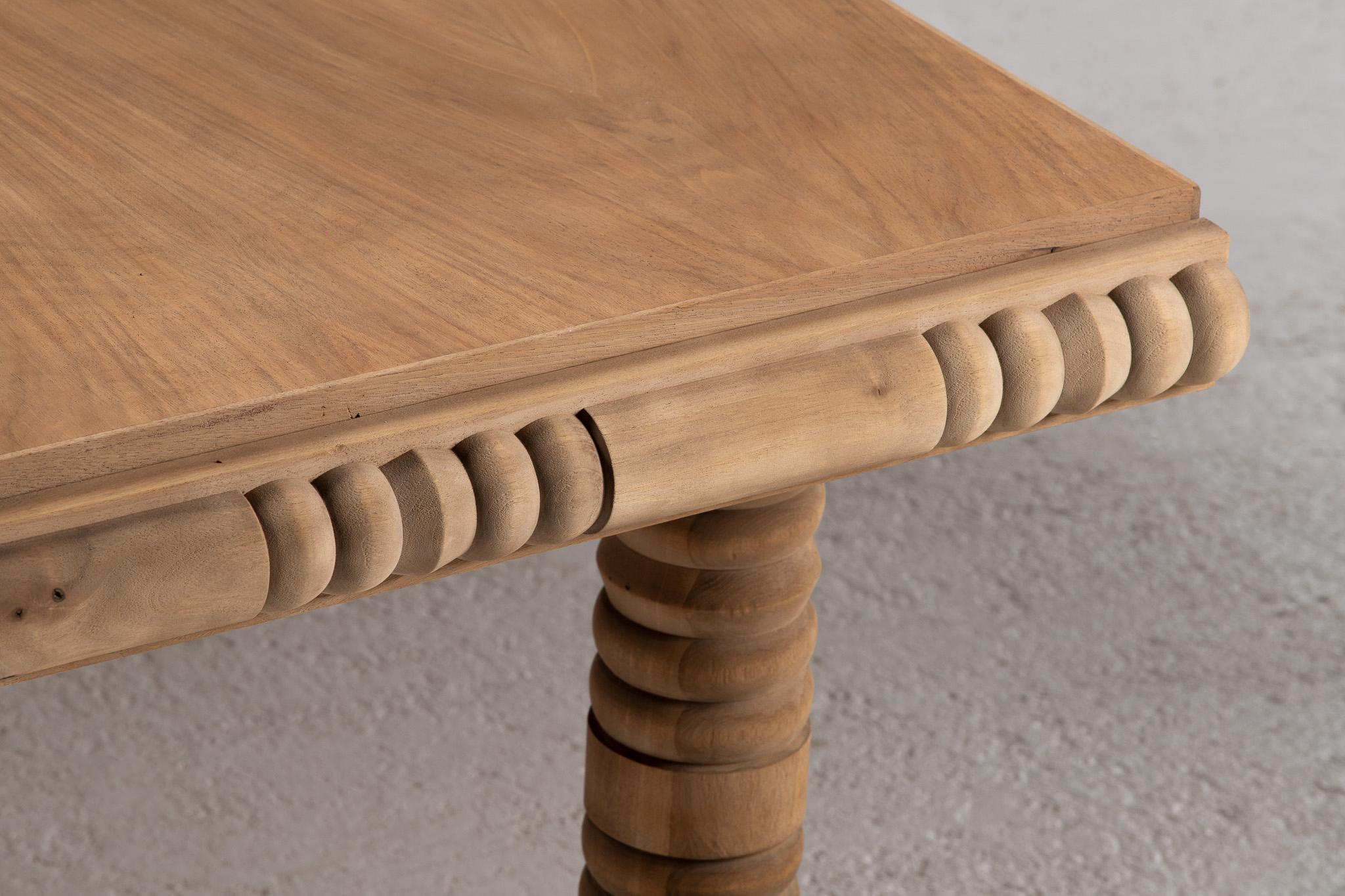Dining Table in Oak, France, 1950s For Sale 3