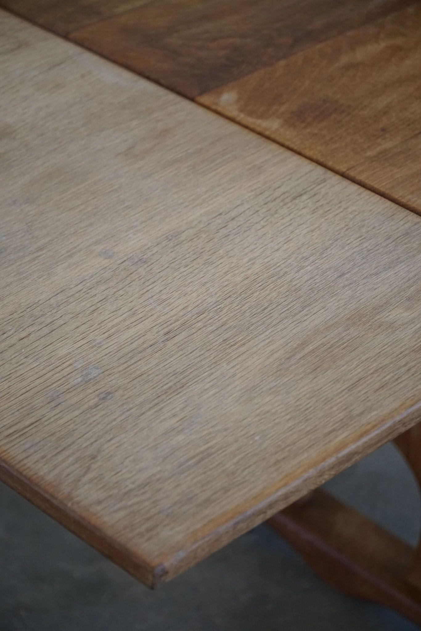 Chêne Table de salle à manger en Oak, Henning Kjærnulf, Danish Mid Century Modern, 1960s en vente