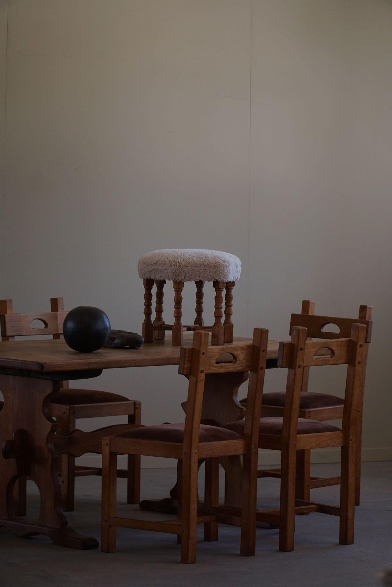 Table de salle à manger en Oak, Henning Kjærnulf, Danish Mid Century Modern, 1960s en vente 2