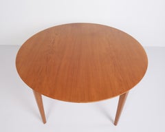 Dining Table In Oak Wood of Danish Design From 1960s