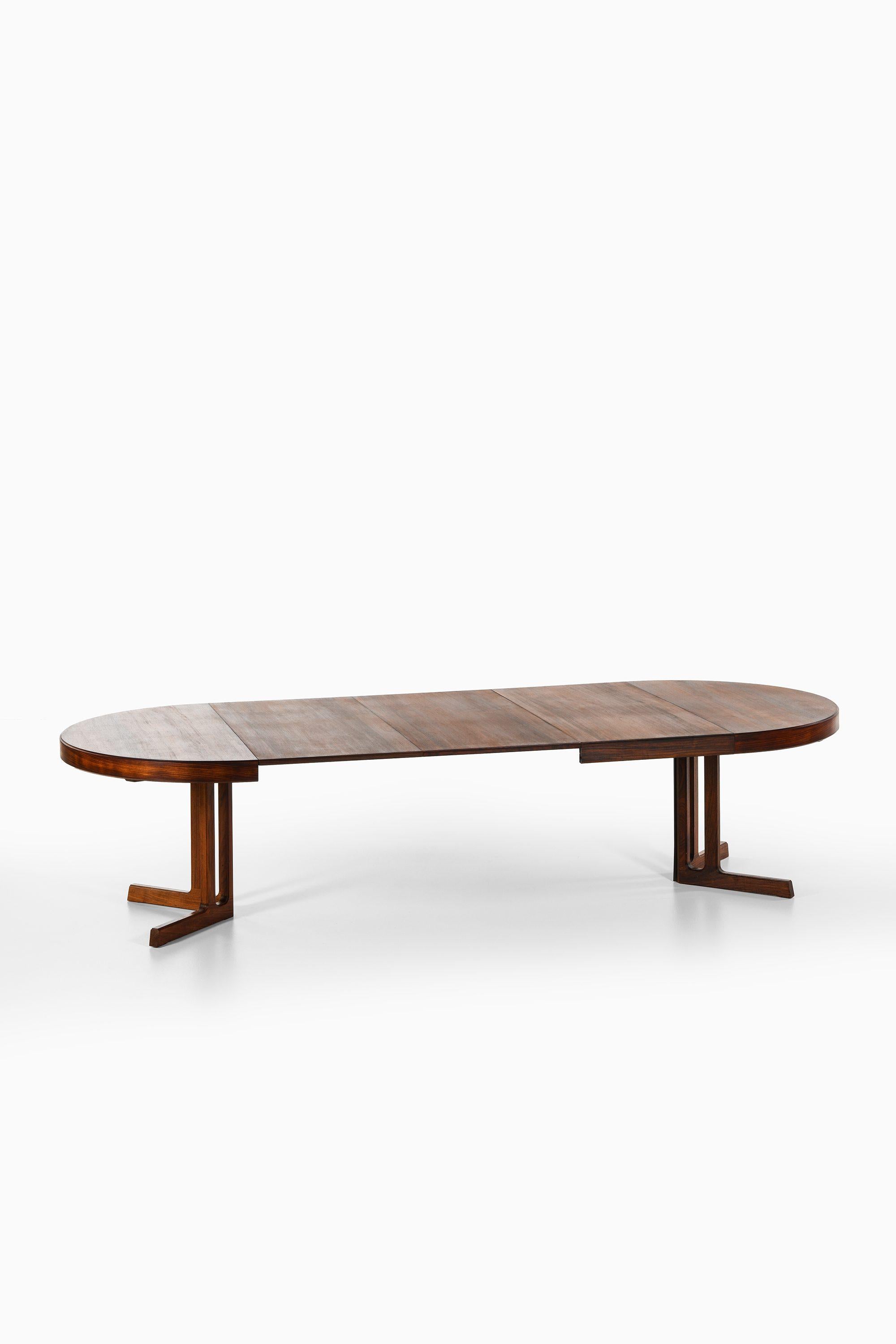 Scandinavian Modern Dining Table in Rosewood by Johannes Andersen, 1968
