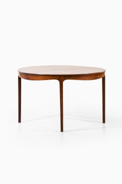Dining Table in Rosewood by Ole Wanscher, 1945