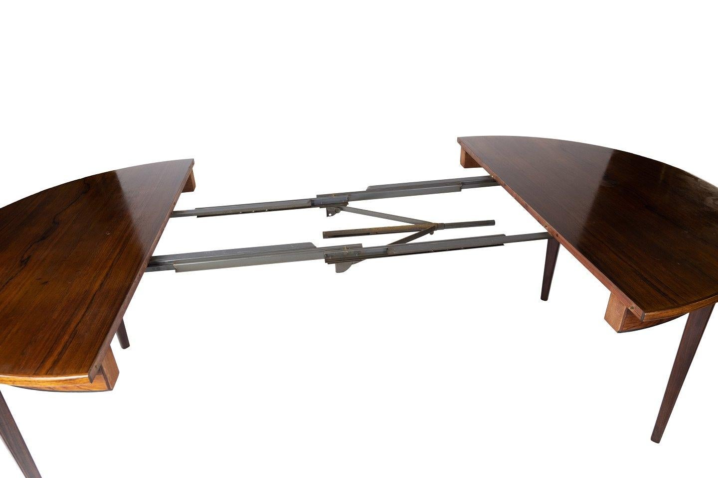 Dining Table in Rosewood Designed by Omann Junior from the 1960s For Sale 2