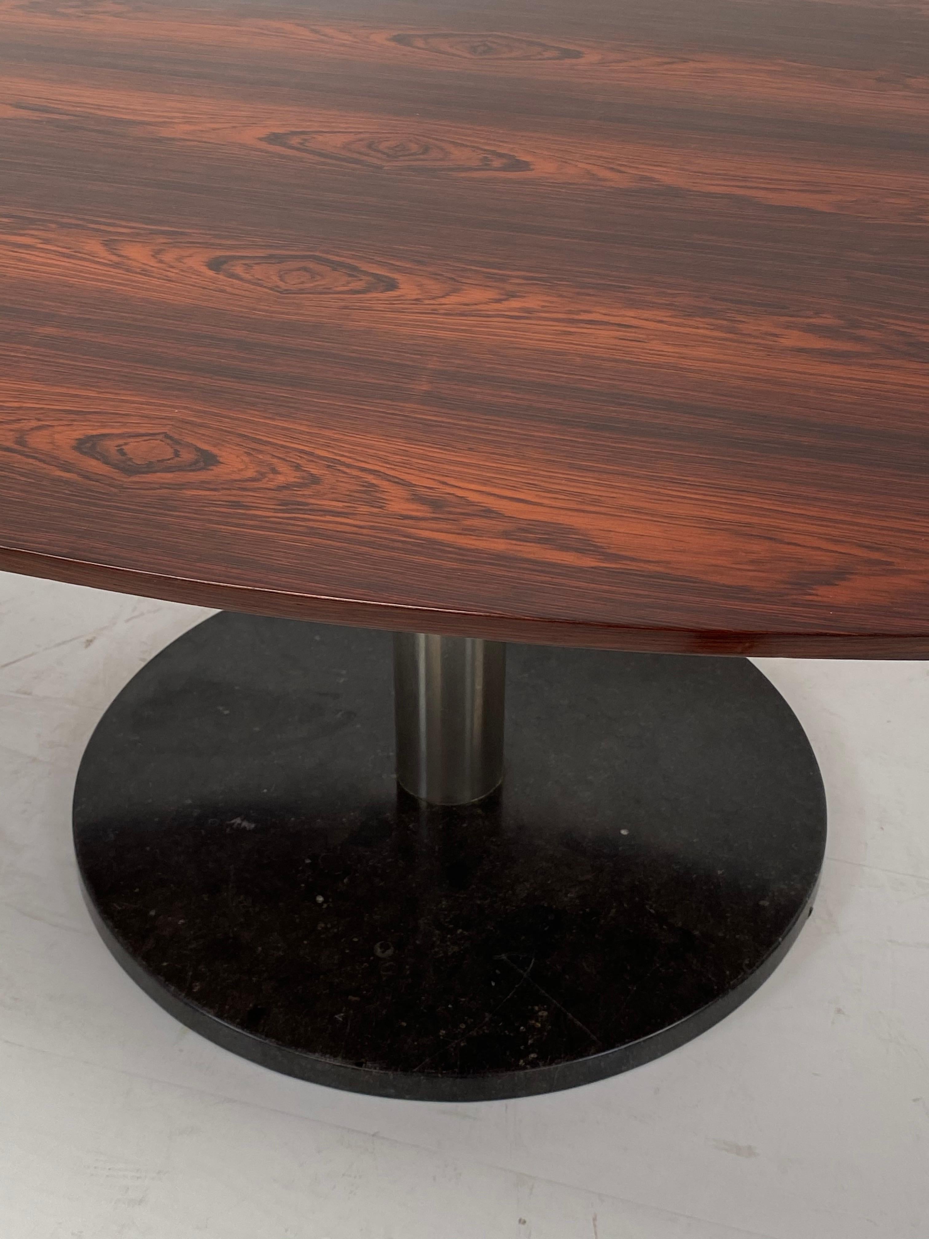 Vintage Oval Dining Table in Rosewood, Belgium by Alfred Hendrickx For Sale 3