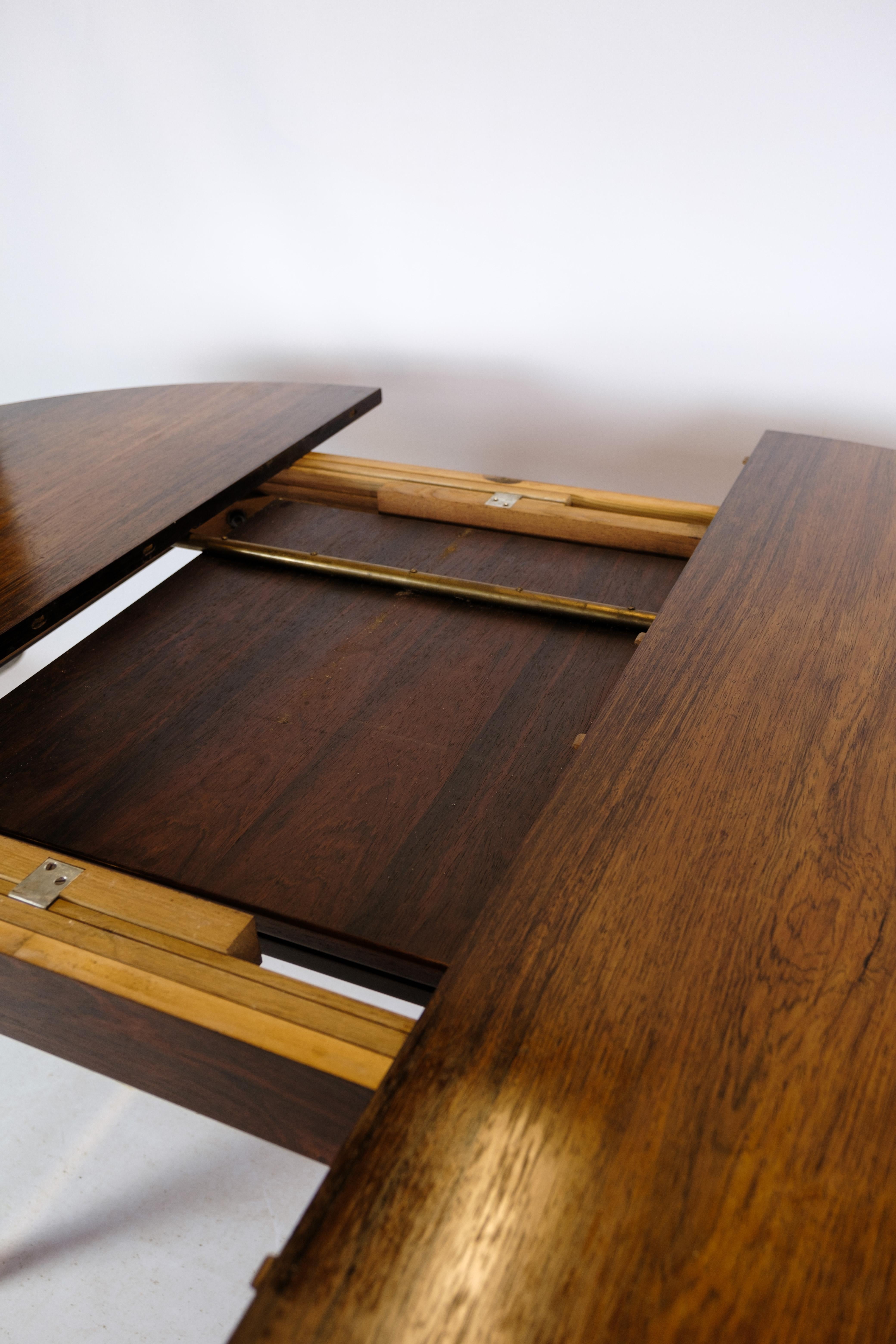 Dining Table in Rosewood of Danish Design from the 1960s For Sale 5