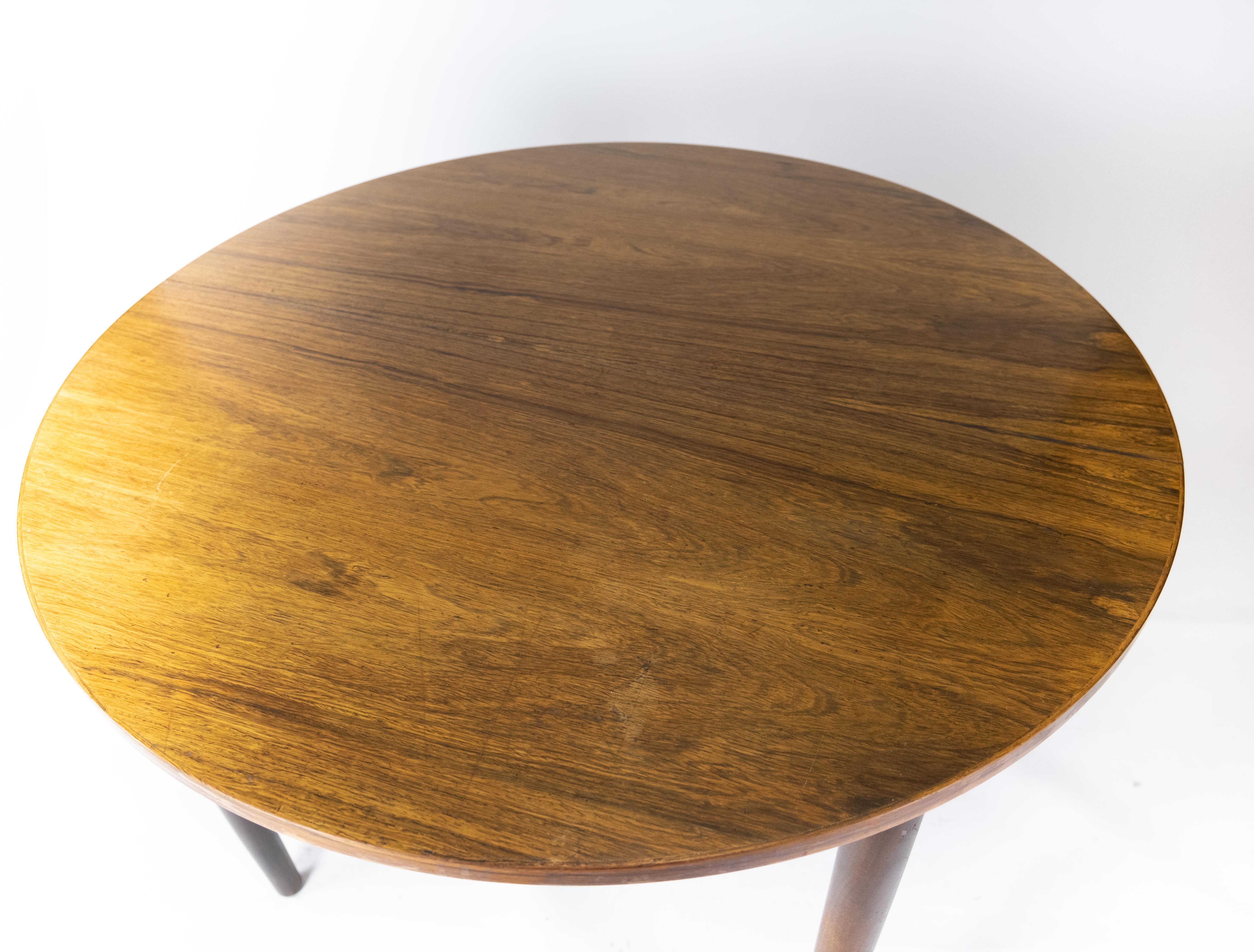 Scandinavian Modern Dining Table in Rosewood of Danish Design from the 1960s For Sale
