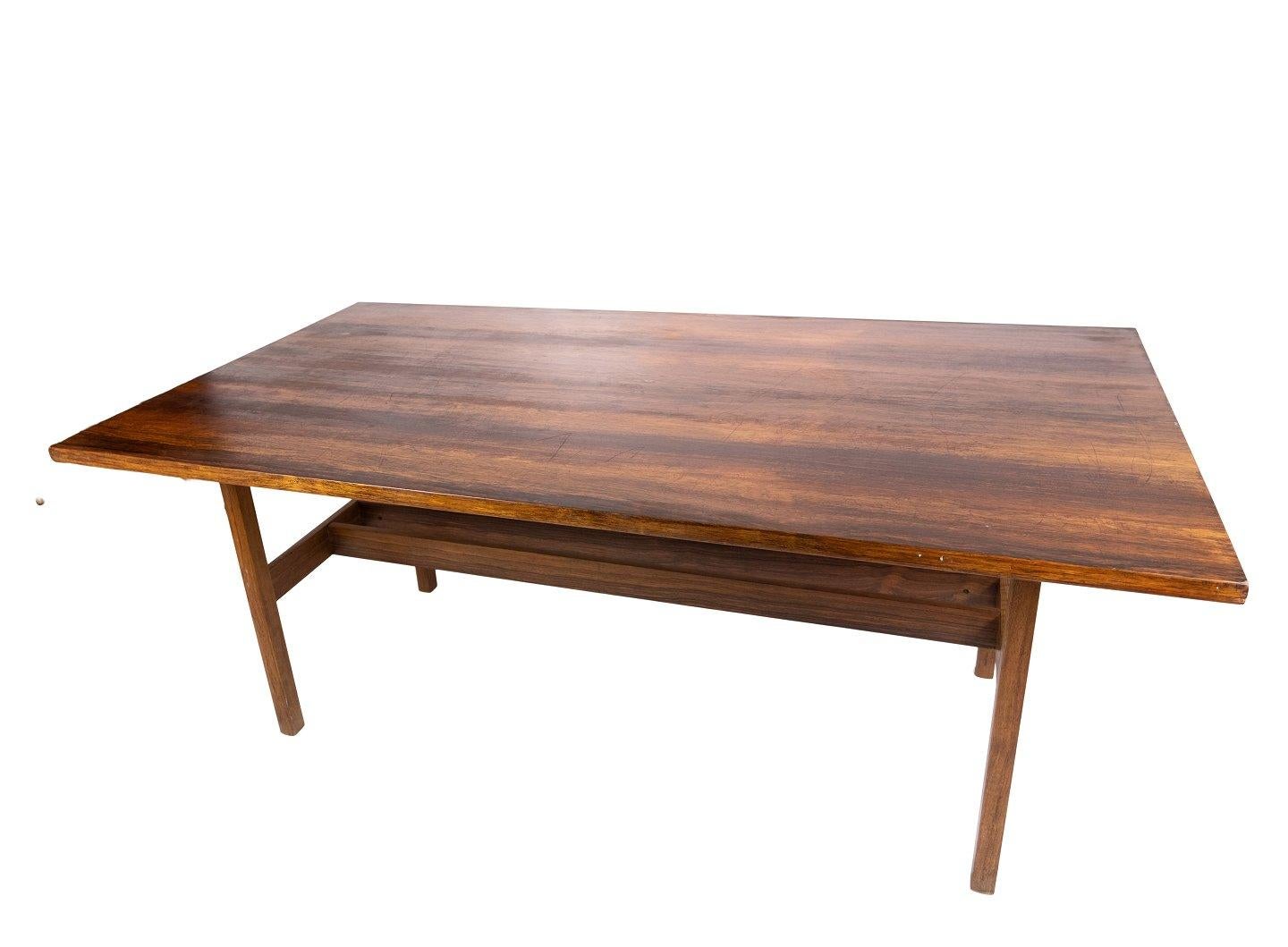 Mid-Century Modern Dining Table Made In Rosewood, Danish Design From 1960s For Sale