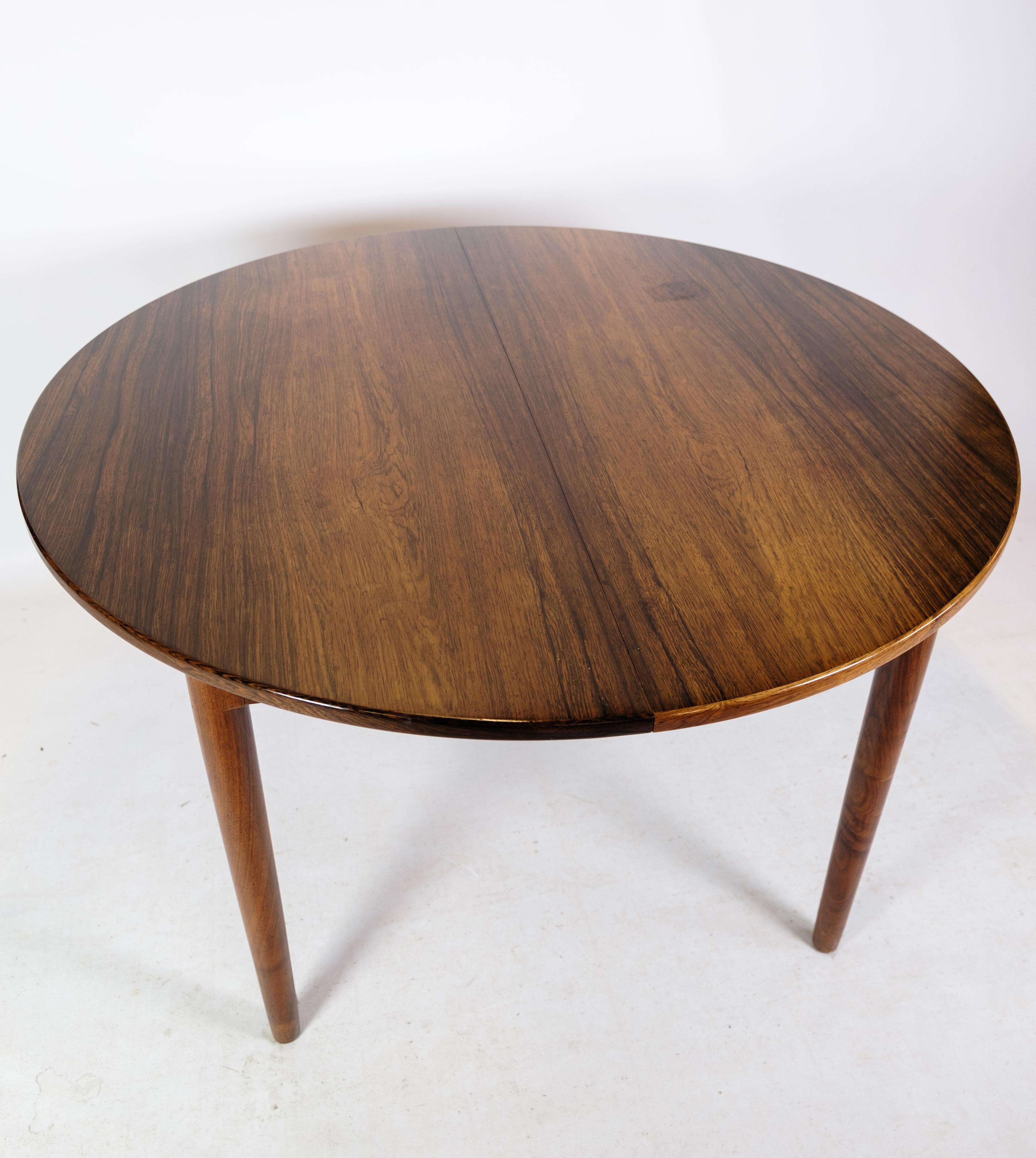 Mid-Century Modern Dining Table in Rosewood of Danish Design from the 1960s For Sale