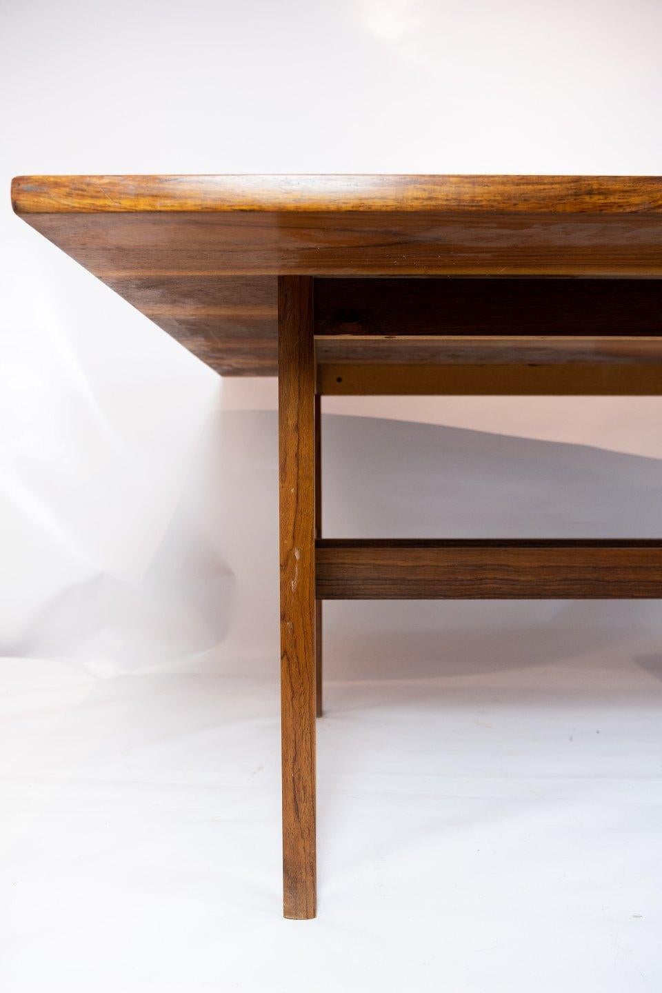 Dining Table Made In Rosewood, Danish Design From 1960s In Good Condition For Sale In Lejre, DK