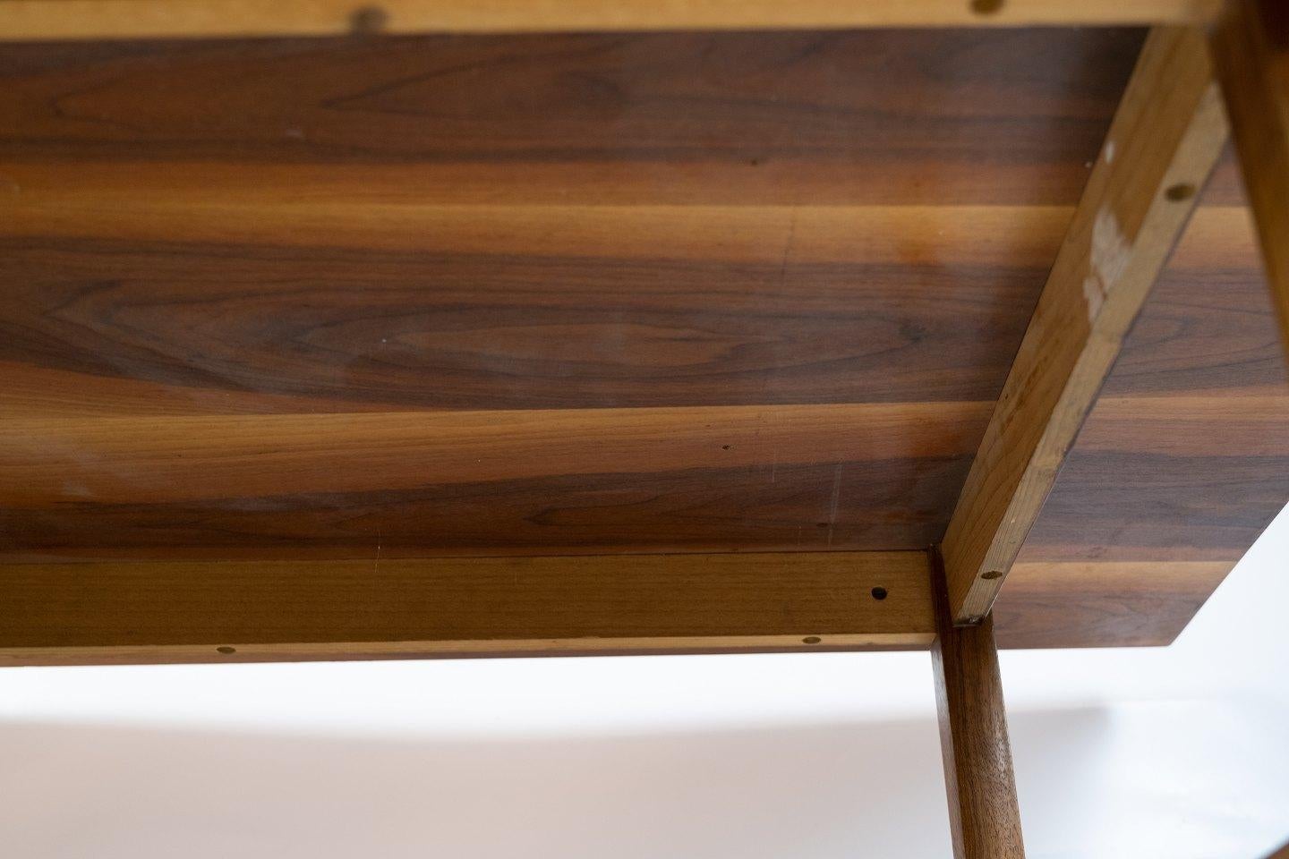 Dining Table Made In Rosewood, Danish Design From 1960s For Sale 1
