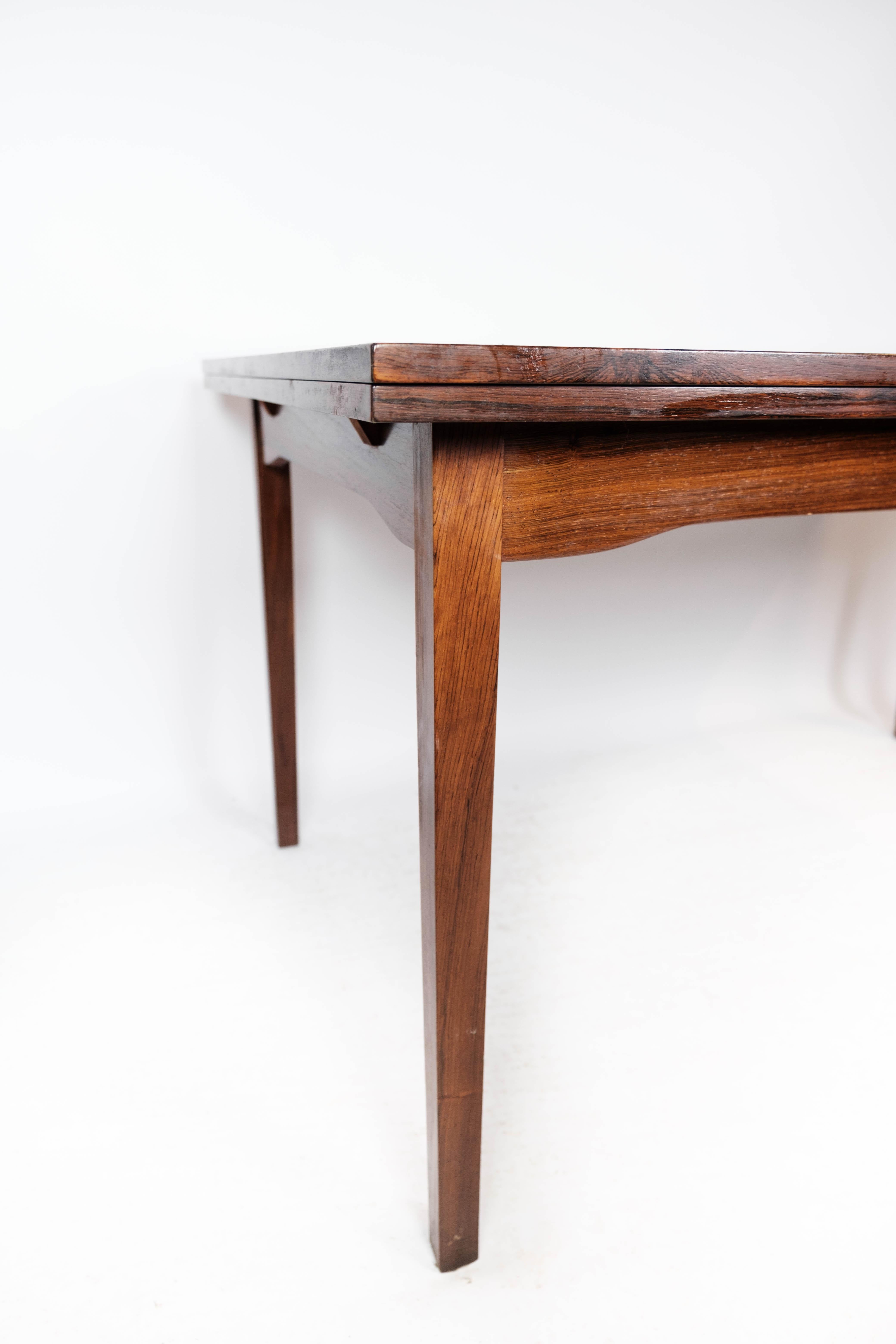Dining Table in Rosewood with Extension, of Danish Design by Ellegaard, 1960s In Good Condition For Sale In Lejre, DK