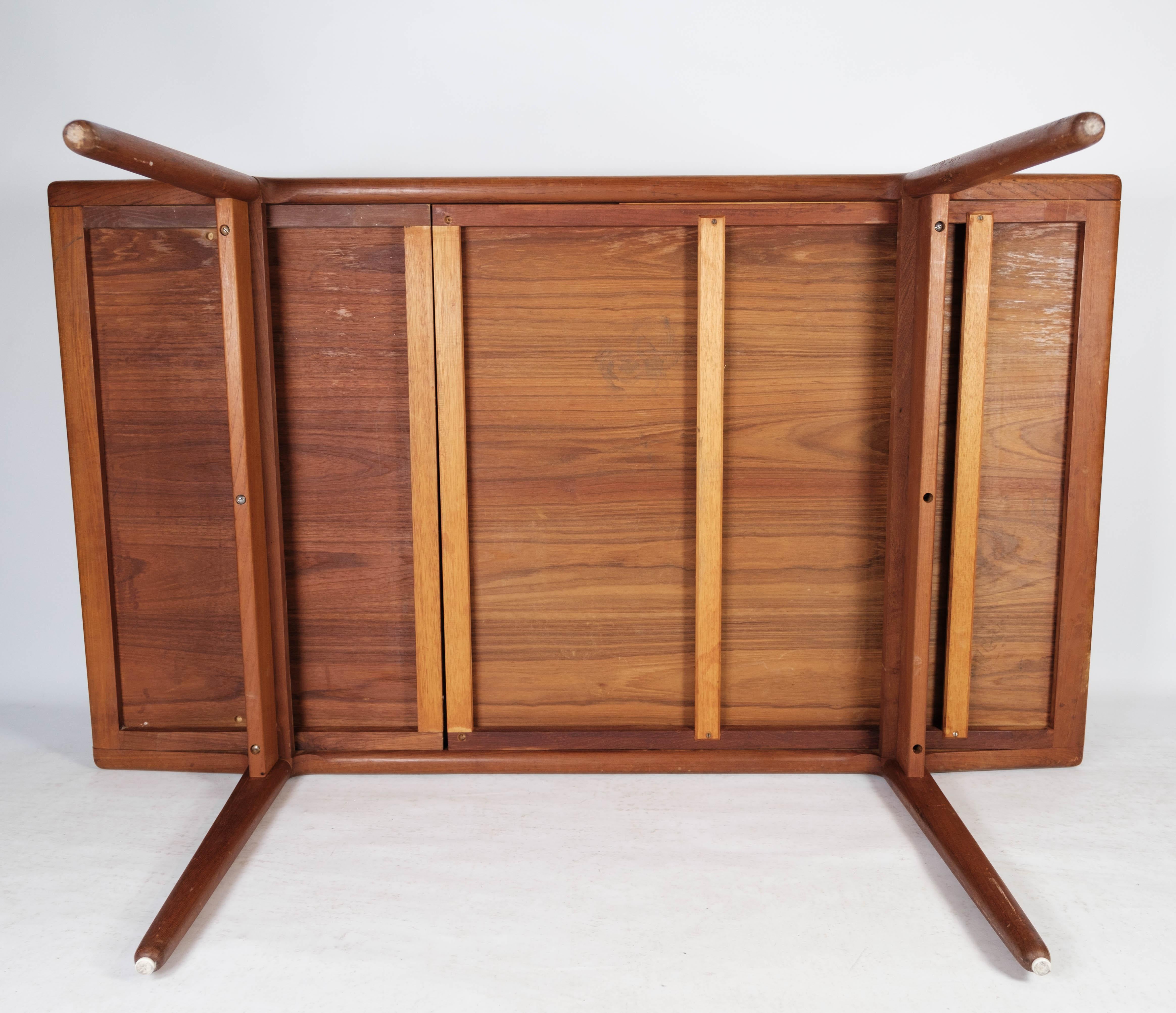 Dining Table in Teak by Johannes Andersen and Silkeborg Furniture, 1960s 6