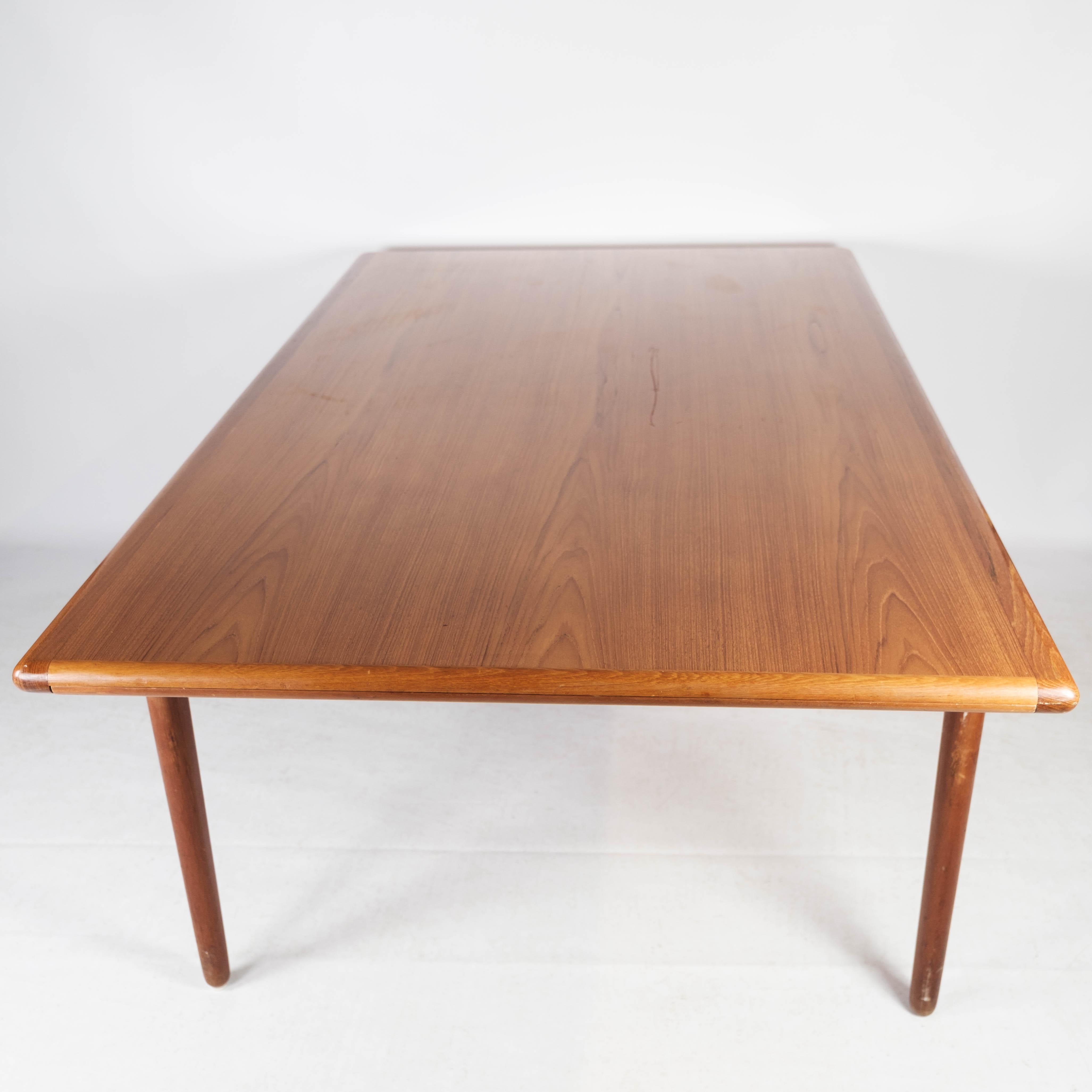 Dining Table in Teak by Johannes Andersen and Silkeborg Furniture, 1960s 9