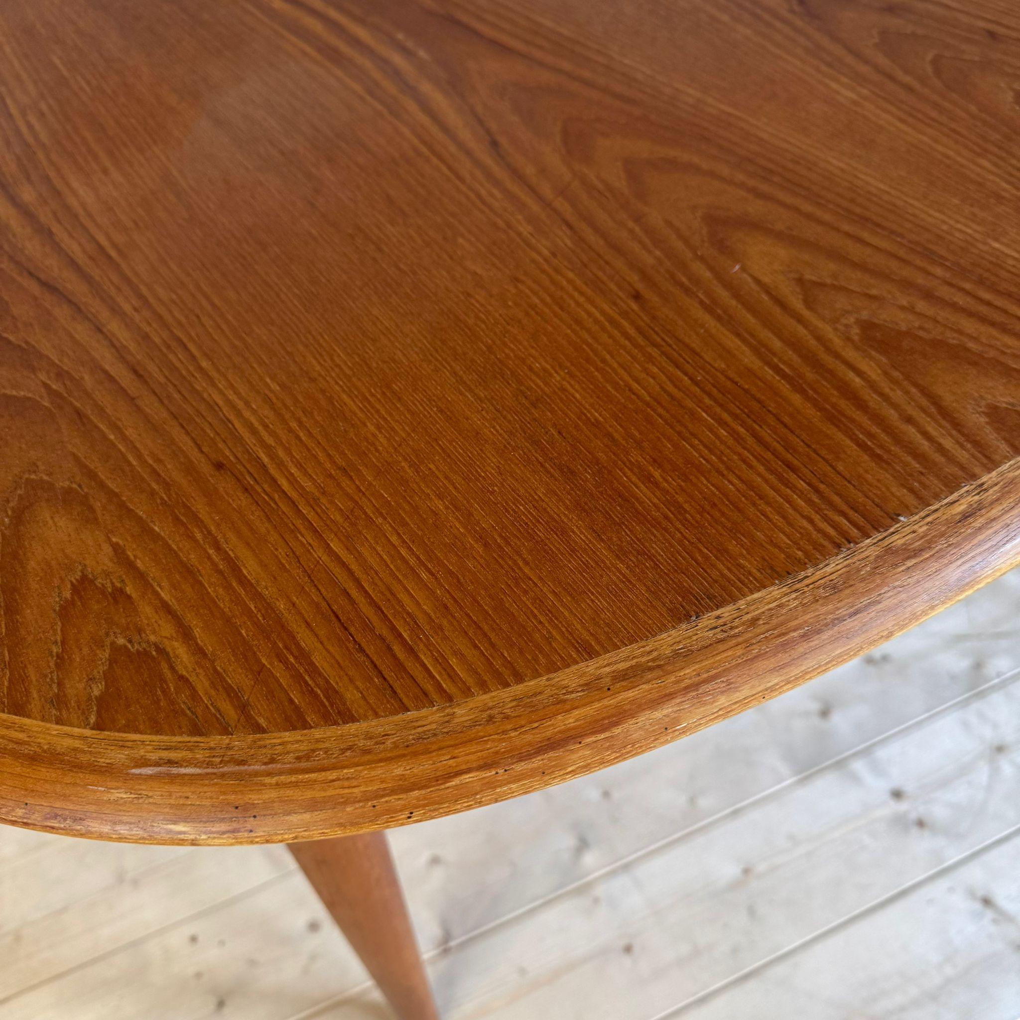 Dining table in teak, Denmark 1960s In condizioni buone in vendita a Torino, IT