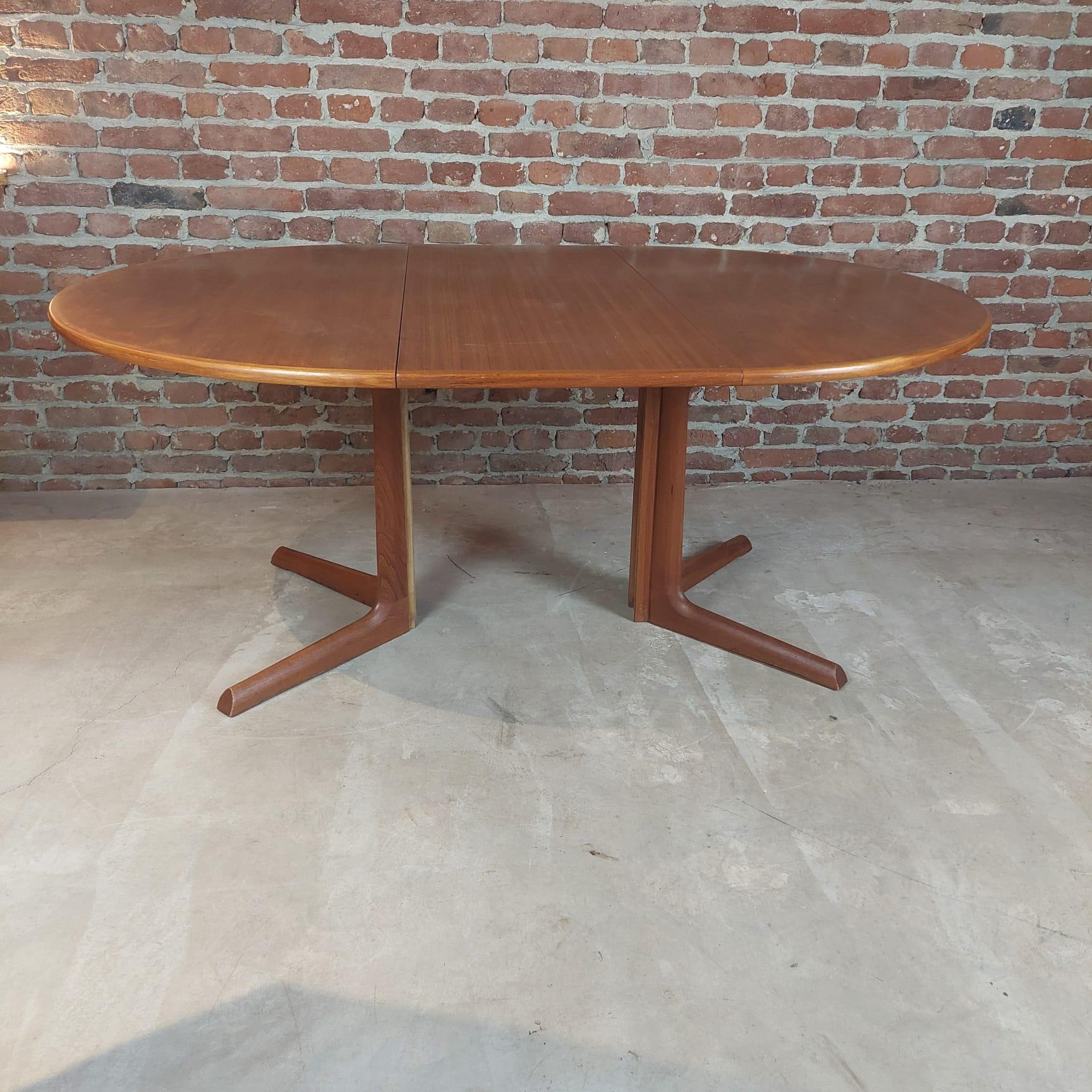 Dining table in teak, Gudme Møbelfabrik, Denmark 1960 In Good Condition In Torino, IT