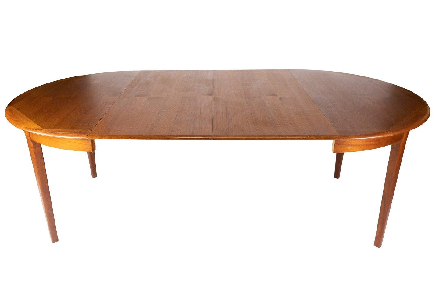 Dining Table in Teak of Danish Design from the 1960s For Sale 1