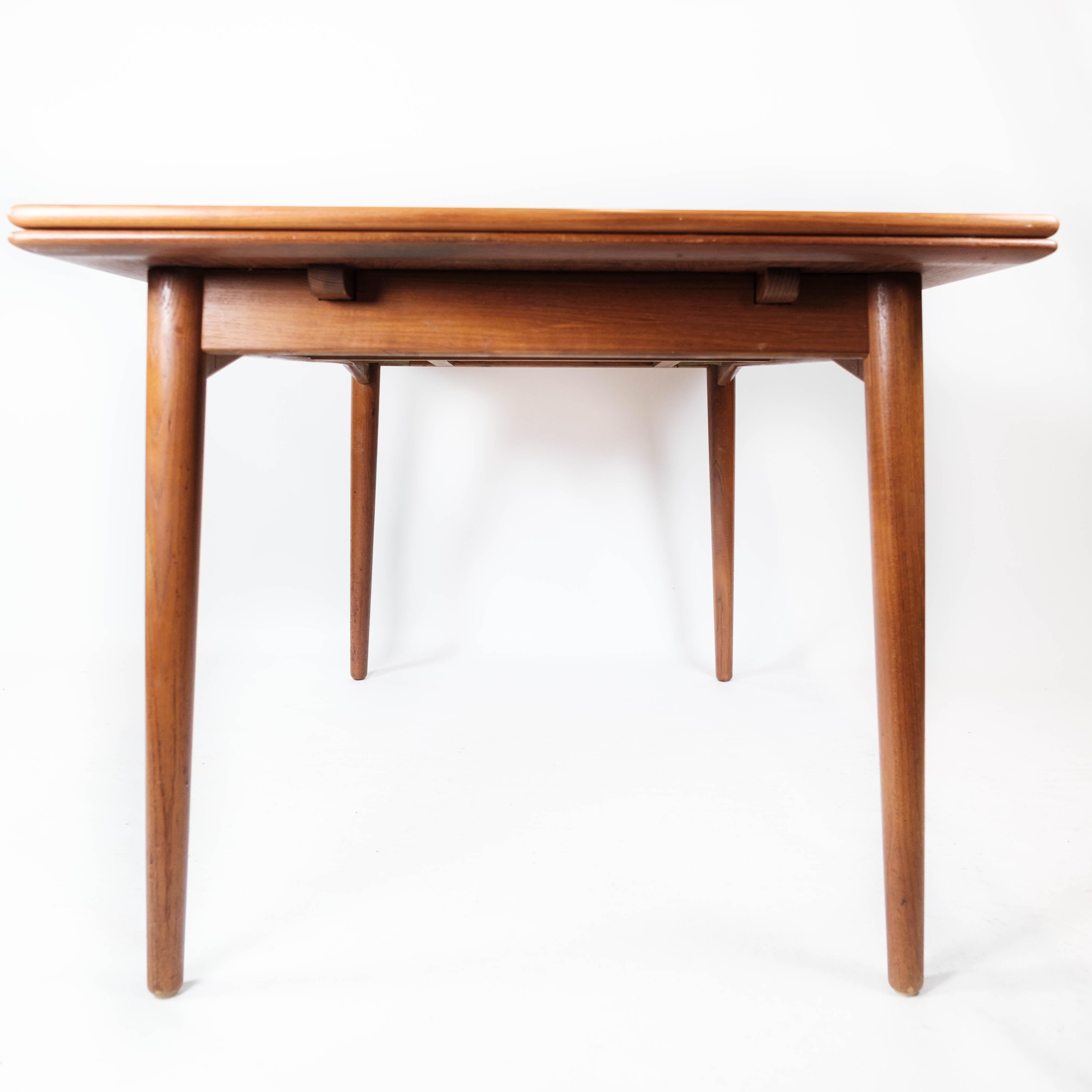 Dining Table in Teak with Extensions of Danish Design from the 1960s 8