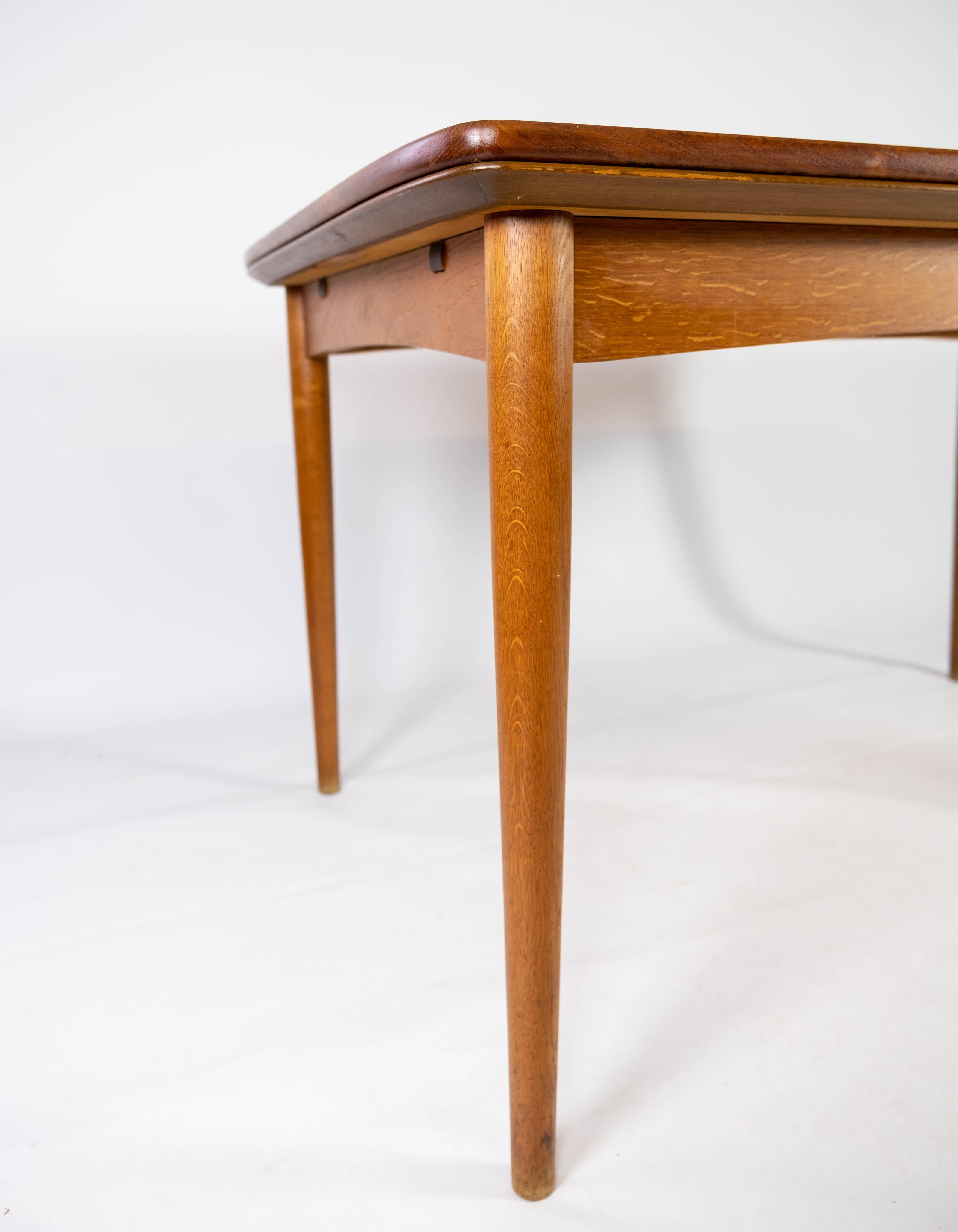 Mid-20th Century Dining Table in Teak with Extentions and Legs in Oak, of Danish Design, 1960s