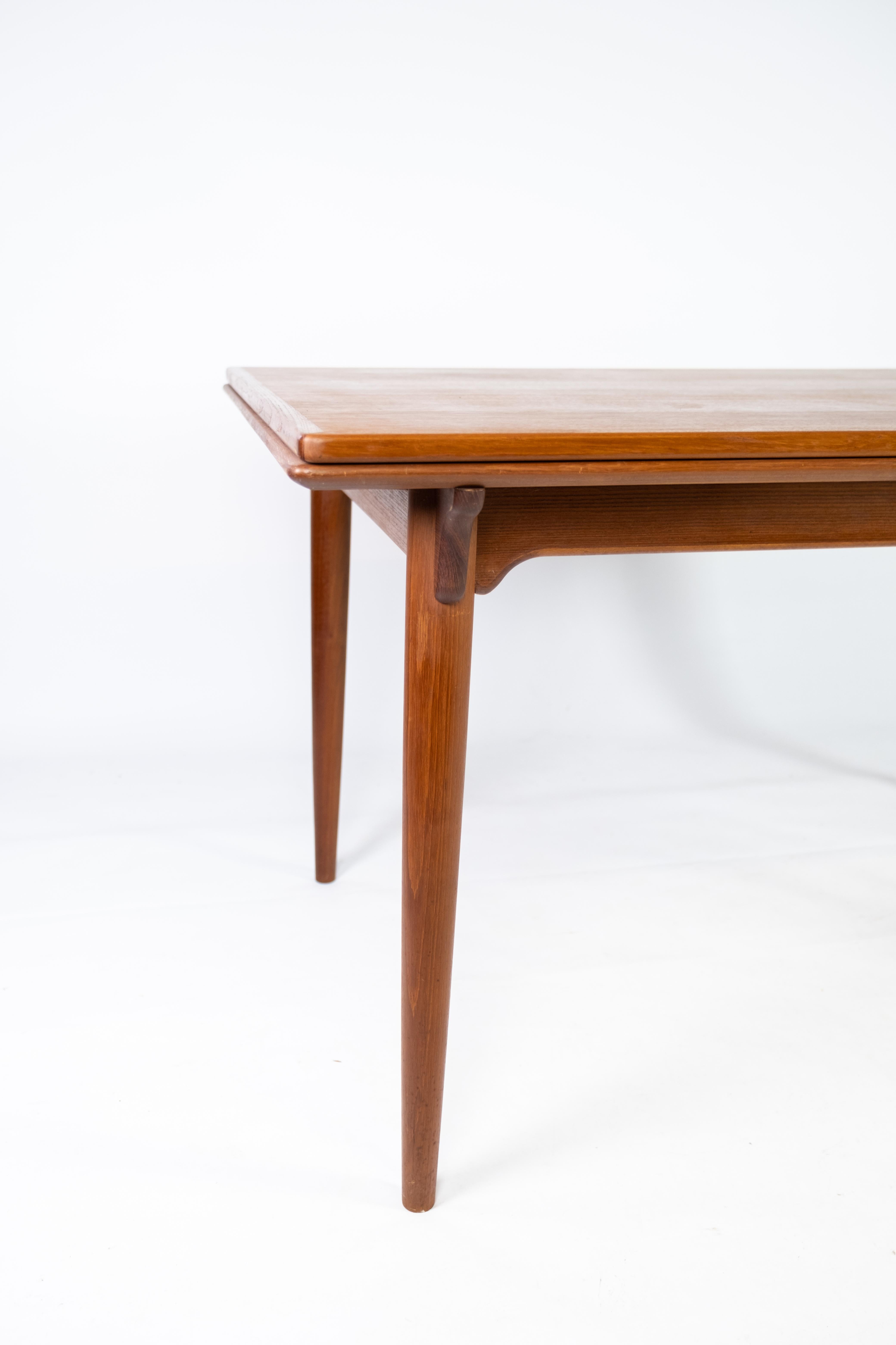 Mid-Century Modern Dining Table Made In Teak With Extentions, Danish Design From 1960s For Sale