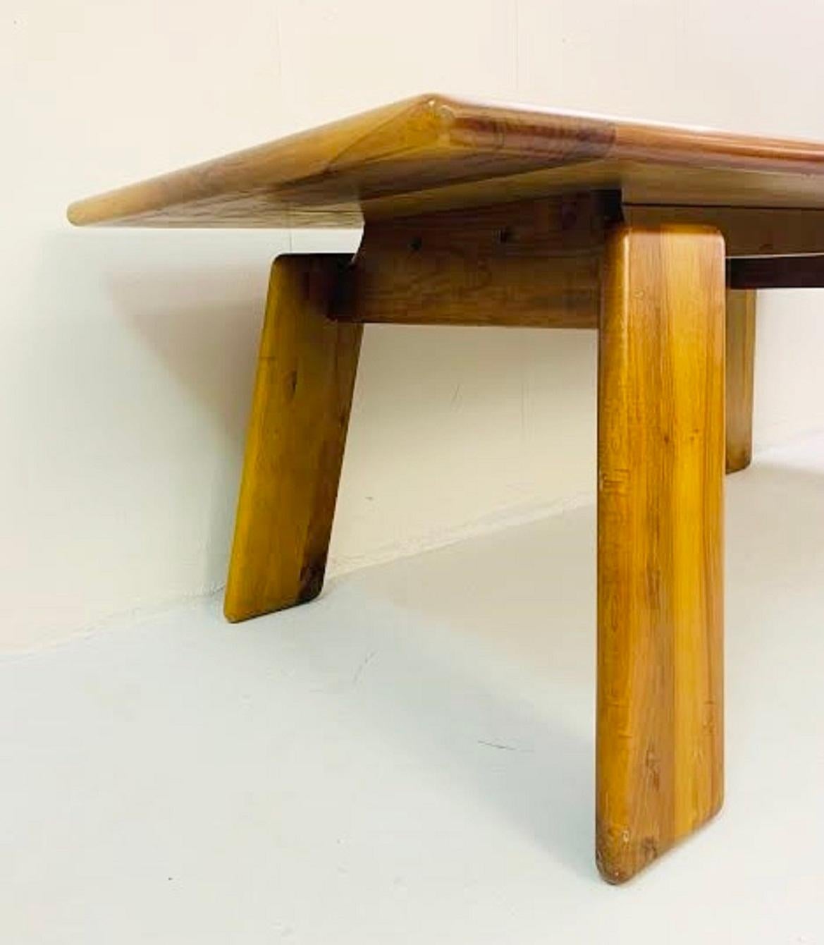 Dining Table in Walnut by Afra & Tobia Scarpa, Italy, 1980s 1