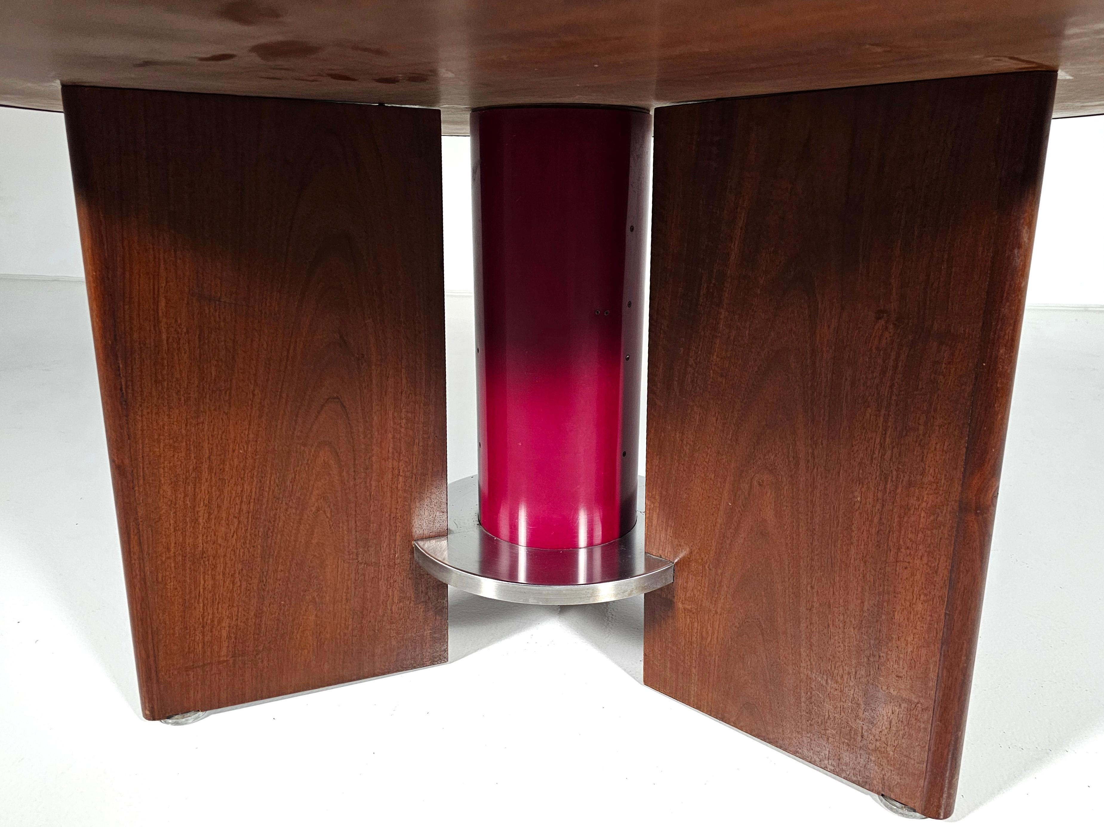 Late 20th Century Dining Table in walnut, laminate and steel by Silvio Coppola for Bernini, Italy For Sale