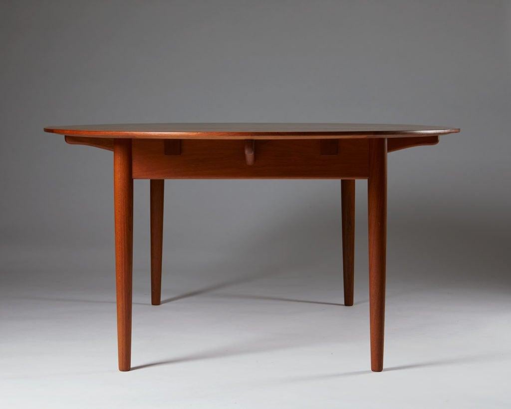 Dining Table “Judas” Designed by Finn Juhl for Niels Vodder, Denmark, 1948 2